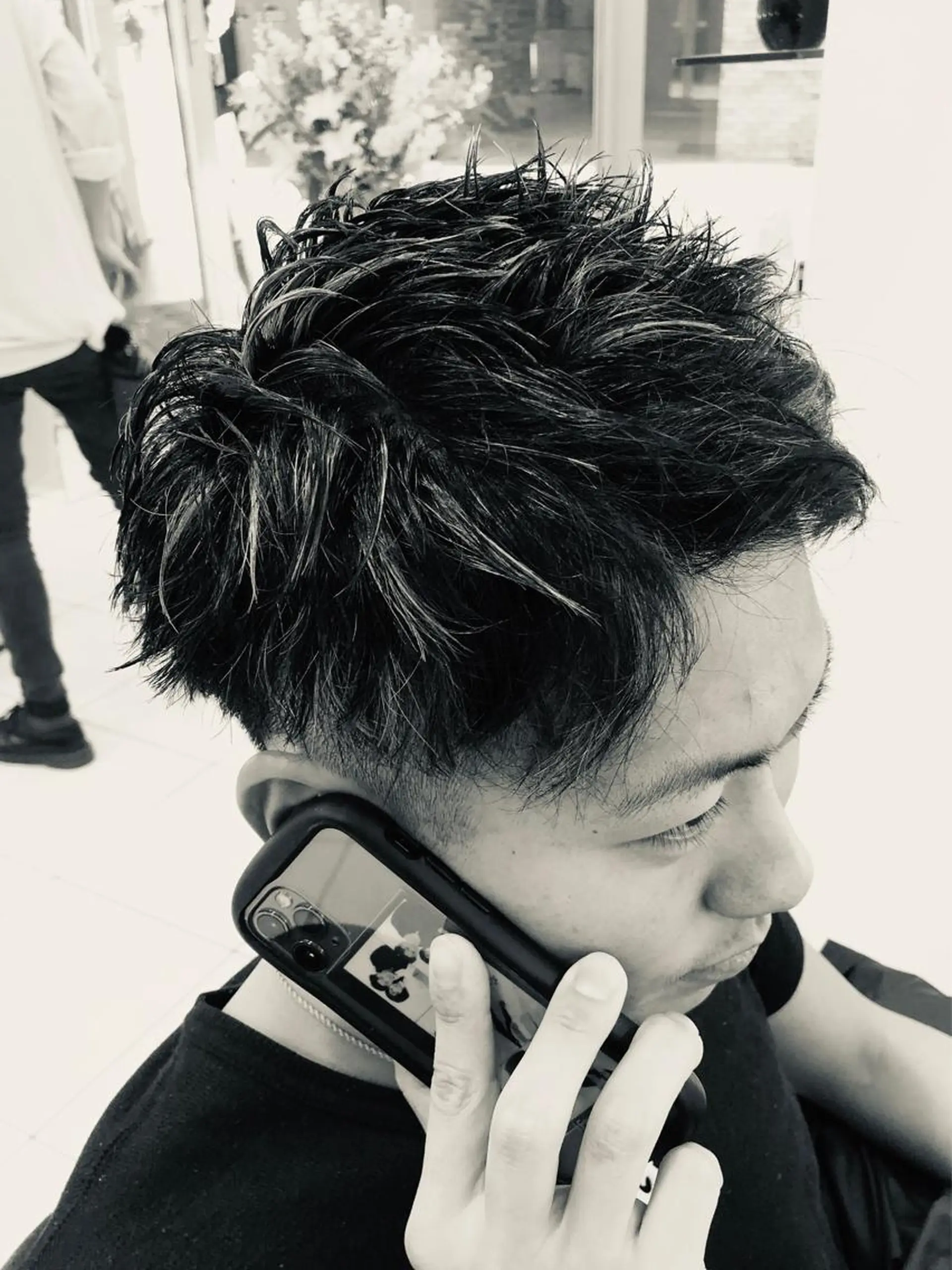 メンズ メンズハイライト カット ヘアカラー rebo茅ヶ崎所属・神田 澪史のヘアスタイル