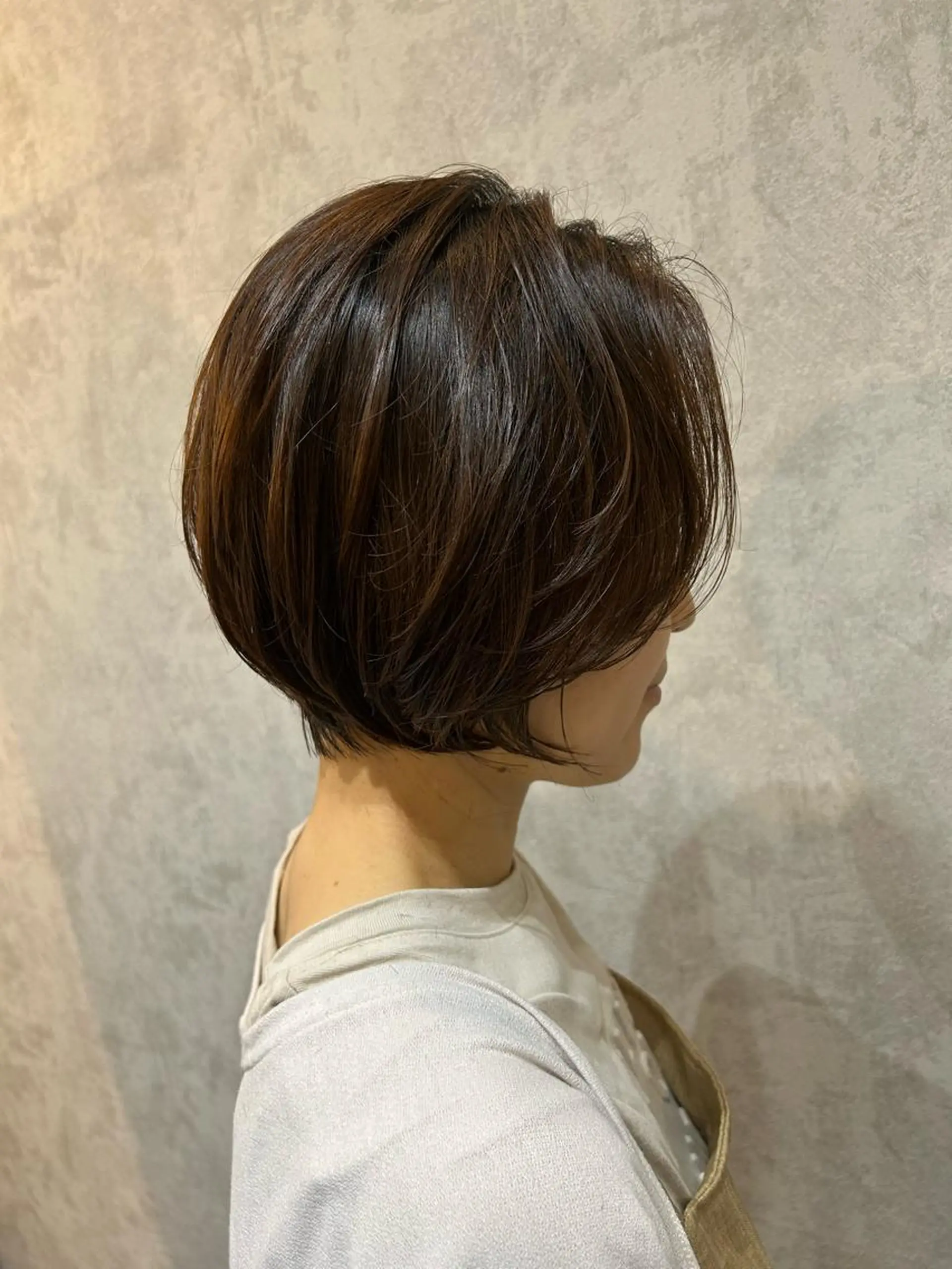 ショート ショートボブ ボブ ショートヘア 飯塚 沙衣のヘアスタイル