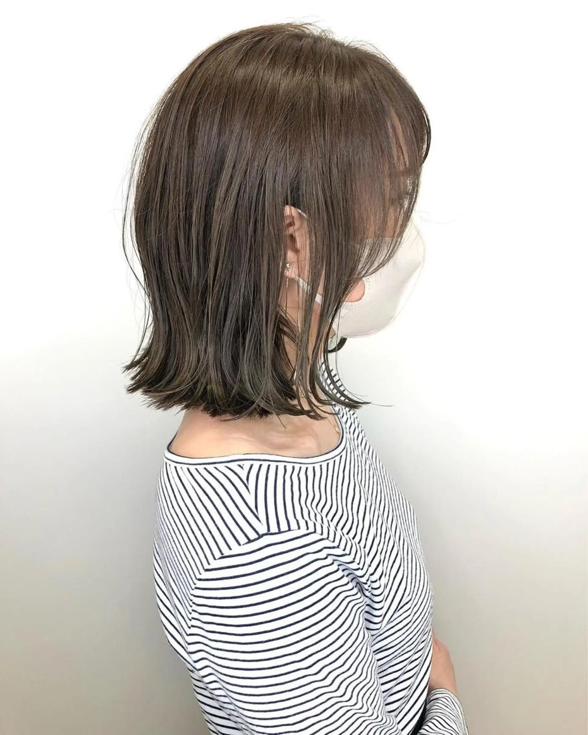 セミロング カット ヘアカラー トリートメント JIAKI 似合わせカットのヘアスタイル