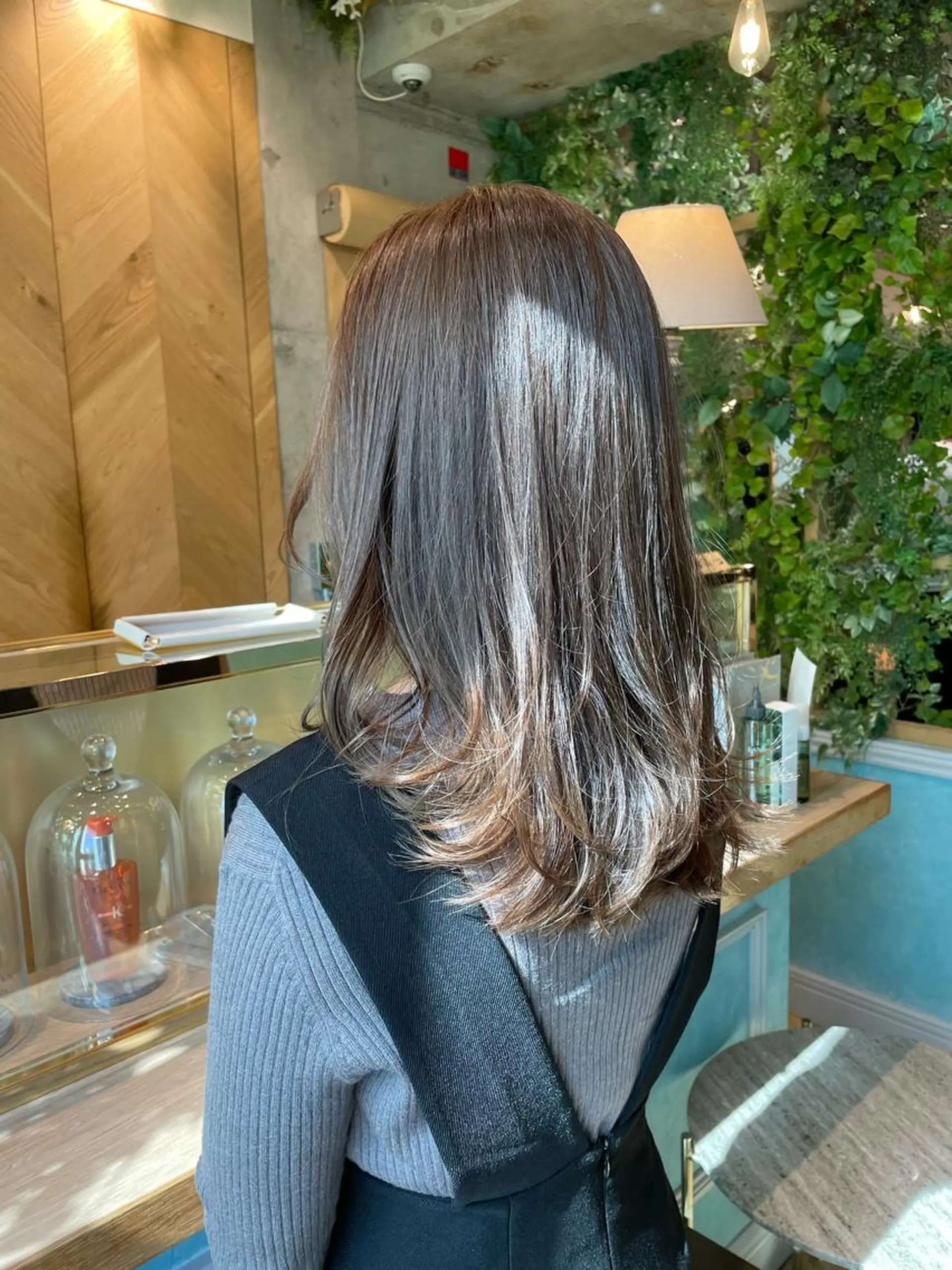 ミディアム 山本翔一郎 韓国顔周りレイヤーのヘアスタイル