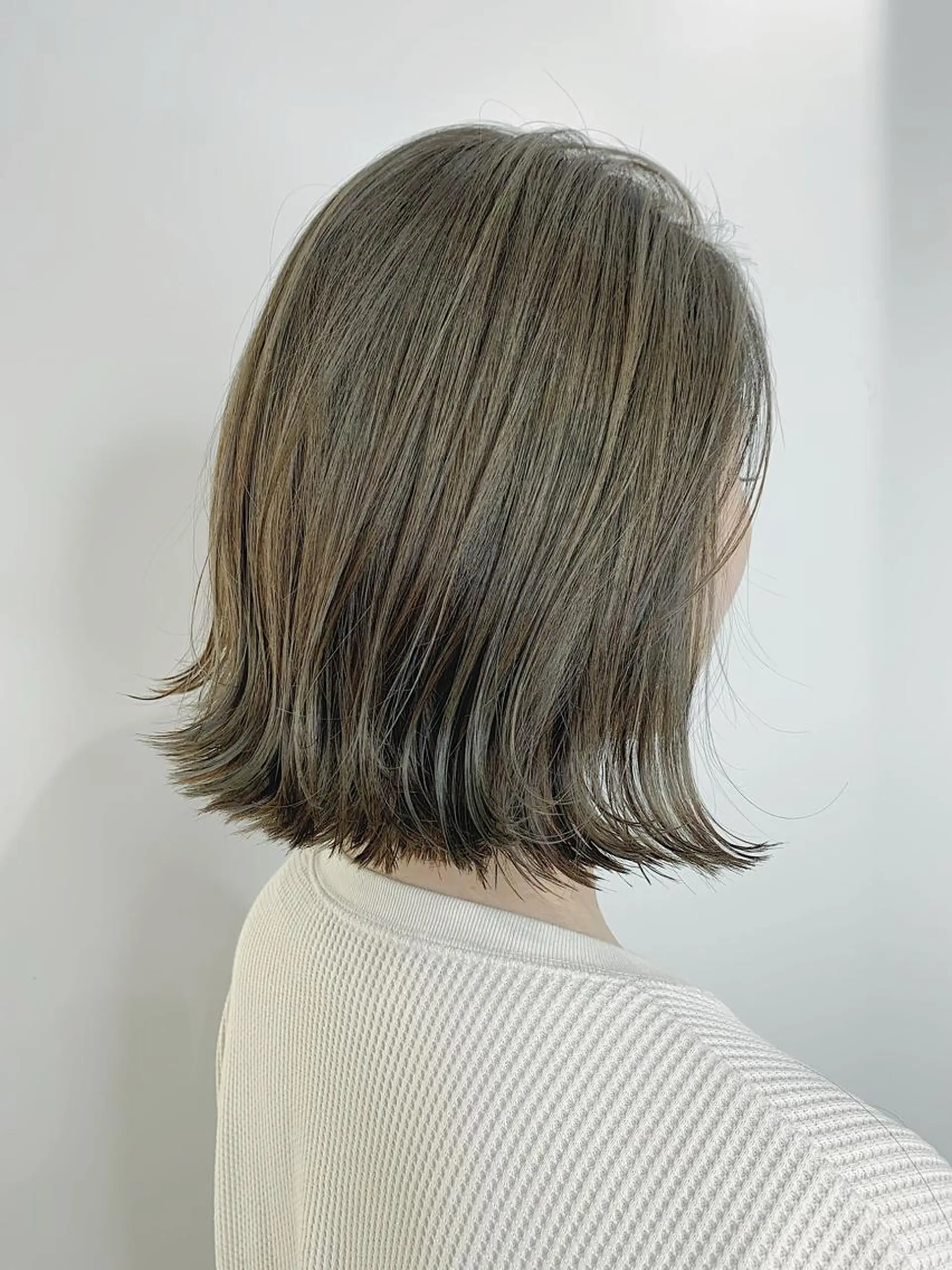 ショート カラー ヘアアレンジ アディクシーカラー ベージュカラー グレージュ ハイライトカラー イルミナカラー カット ヘアカラー トリートメント ヘッドスパ ヘアセット レイヤーカット/艶髪 🎀笠原 優花🎀のヘアスタイル