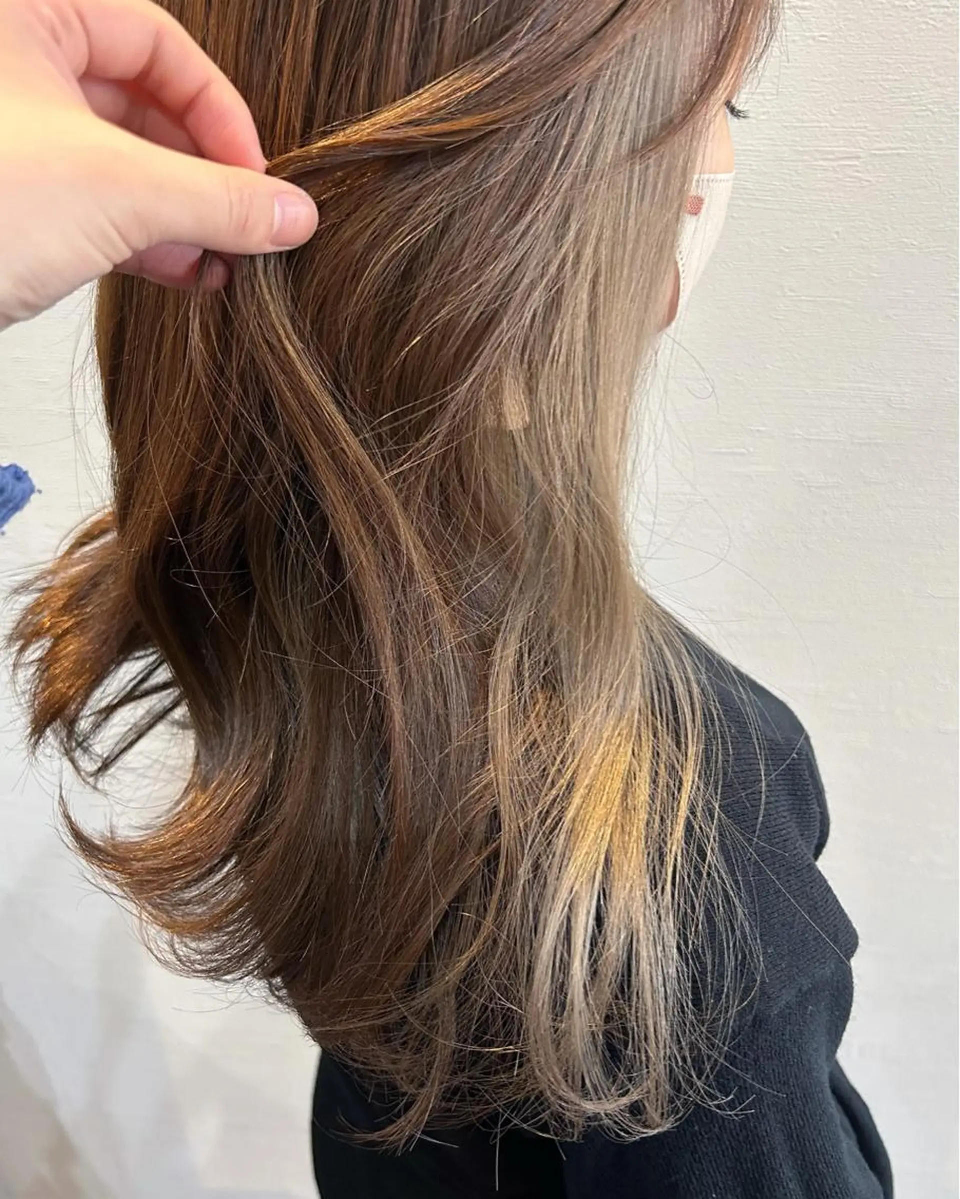 セミロング カラー 𝒌𝒚𝒐𝒌𝒂 🍀のヘアスタイル