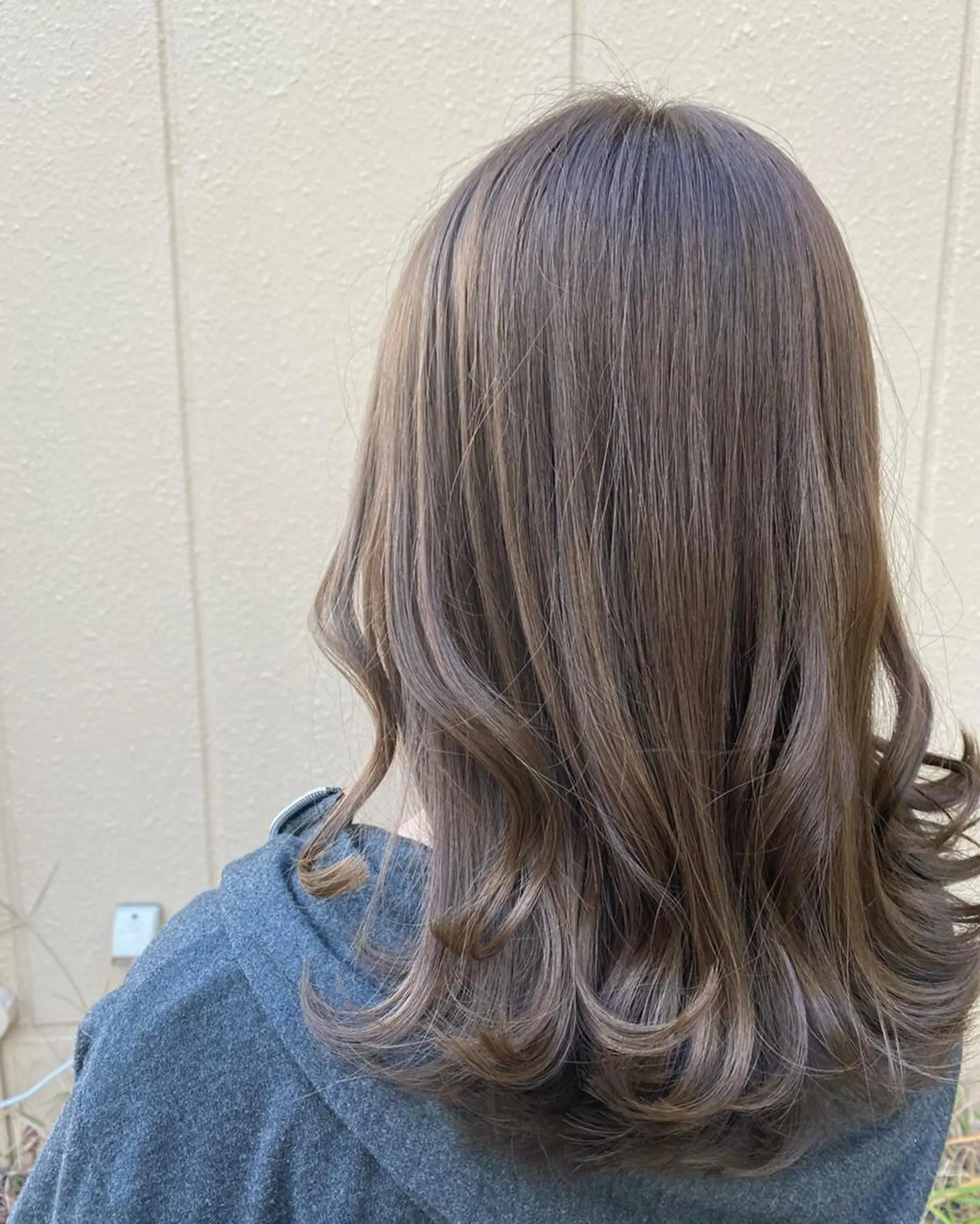 カラー パーマ ヘアアレンジ メンズ キッズ ネイル マツエク・マツパ メンズハイライト メンズインナーカラー アクアカラー ベージュカラー 透明感カラー Saffyハリウッド トリートメント◎のヘアスタイル