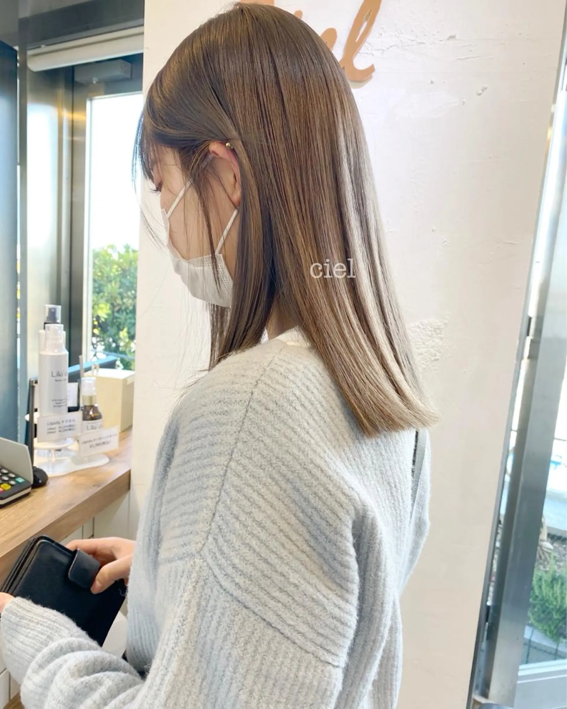 セミロング カラー 🥣 hashi 🛋️のヘアスタイル