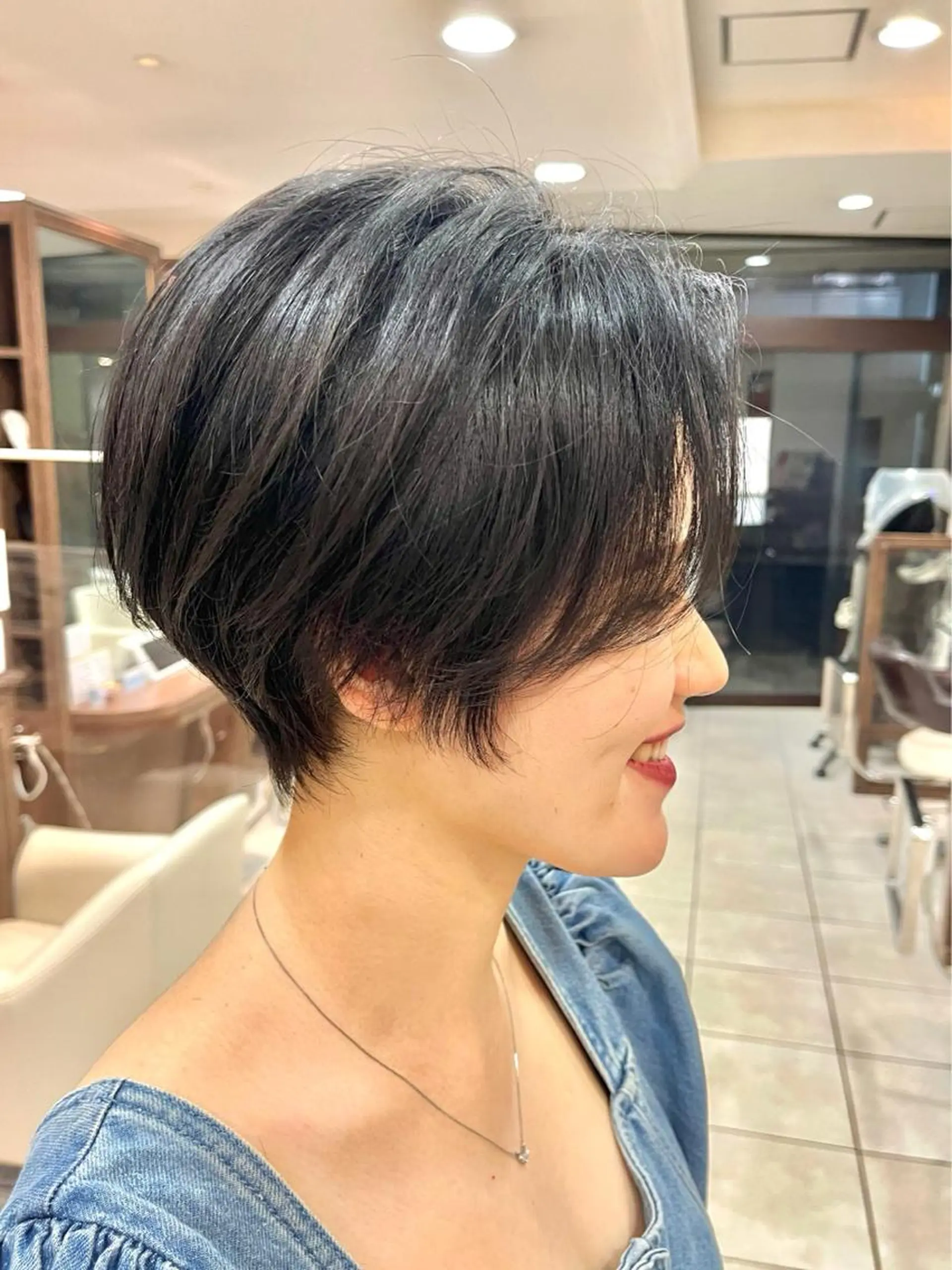 ショート ショートボブ ハンサムショート ボブ くびれヘア ハイライト カット トリートメント ✨髪質改善・縮毛矯正 専門美容室マーベルのヘアスタイル