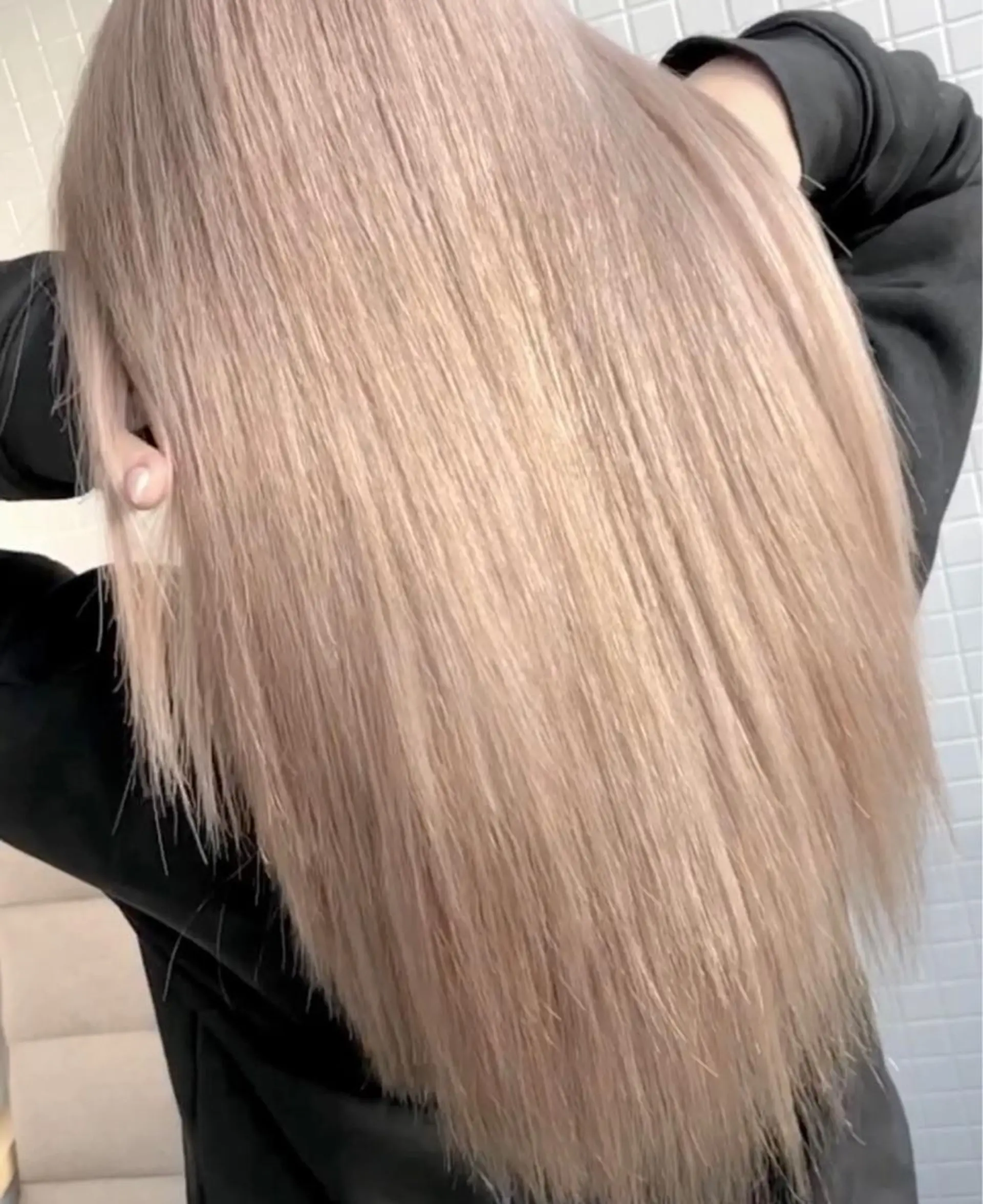 ロング カラー ブロンド ホワイトブロンド プライベートサロン LyoN/RYOTAのヘアスタイル