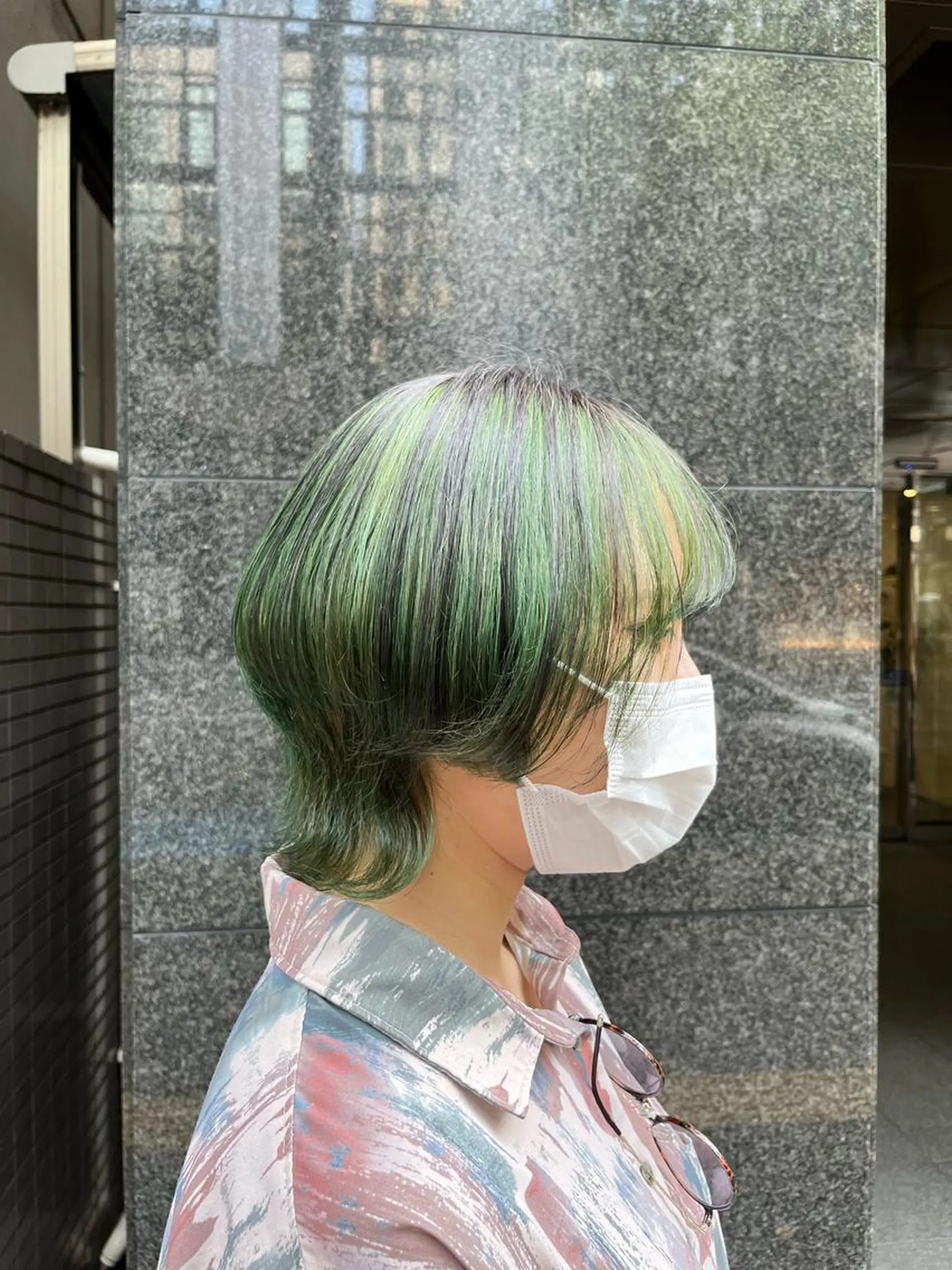 カラー こまつばらみお/レイ ヤー/ダブルカラーのヘアスタイル