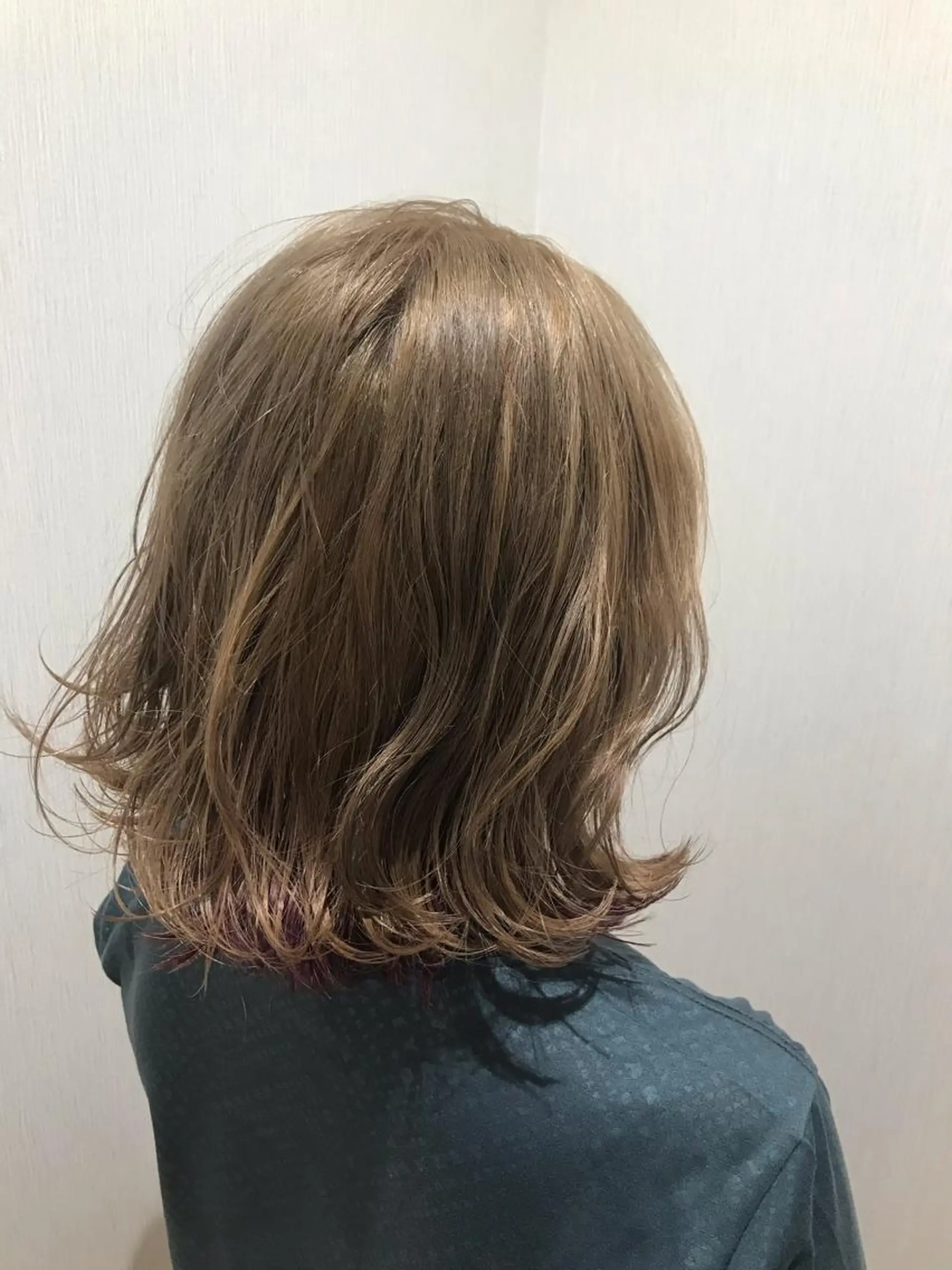 ミディアム ジャスミン　PETZ所属・ショート＆ボブ ヒロシのヘアスタイル