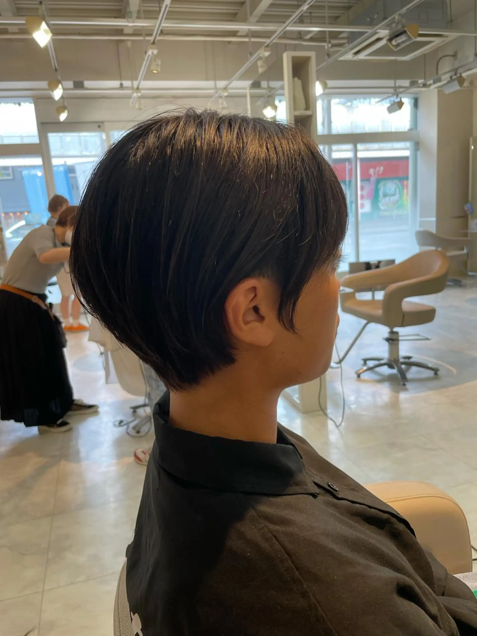 ネイル ショートネイル 本田 卓也のヘアスタイル