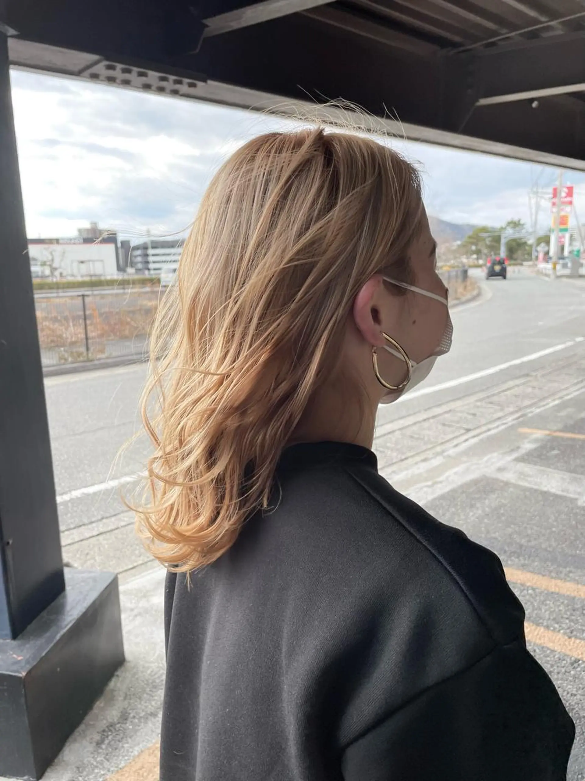 ロング 岩崎 祐大のヘアスタイル