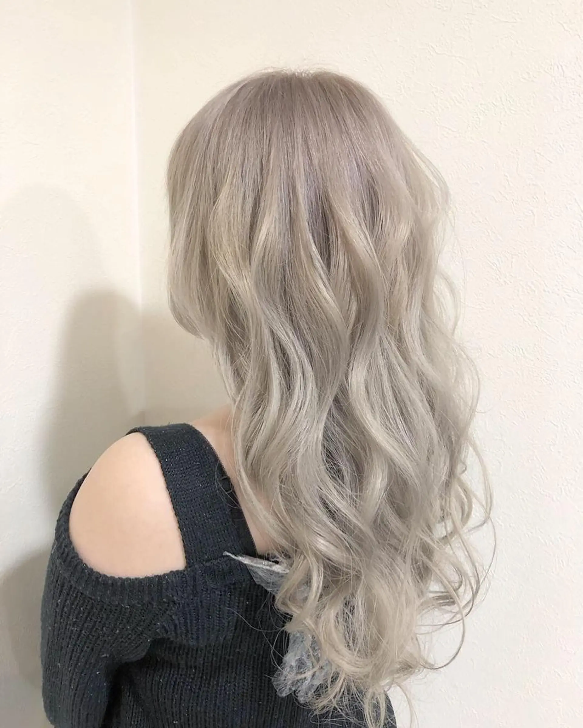 ロング ヤマグチ ヒカルのヘアスタイル