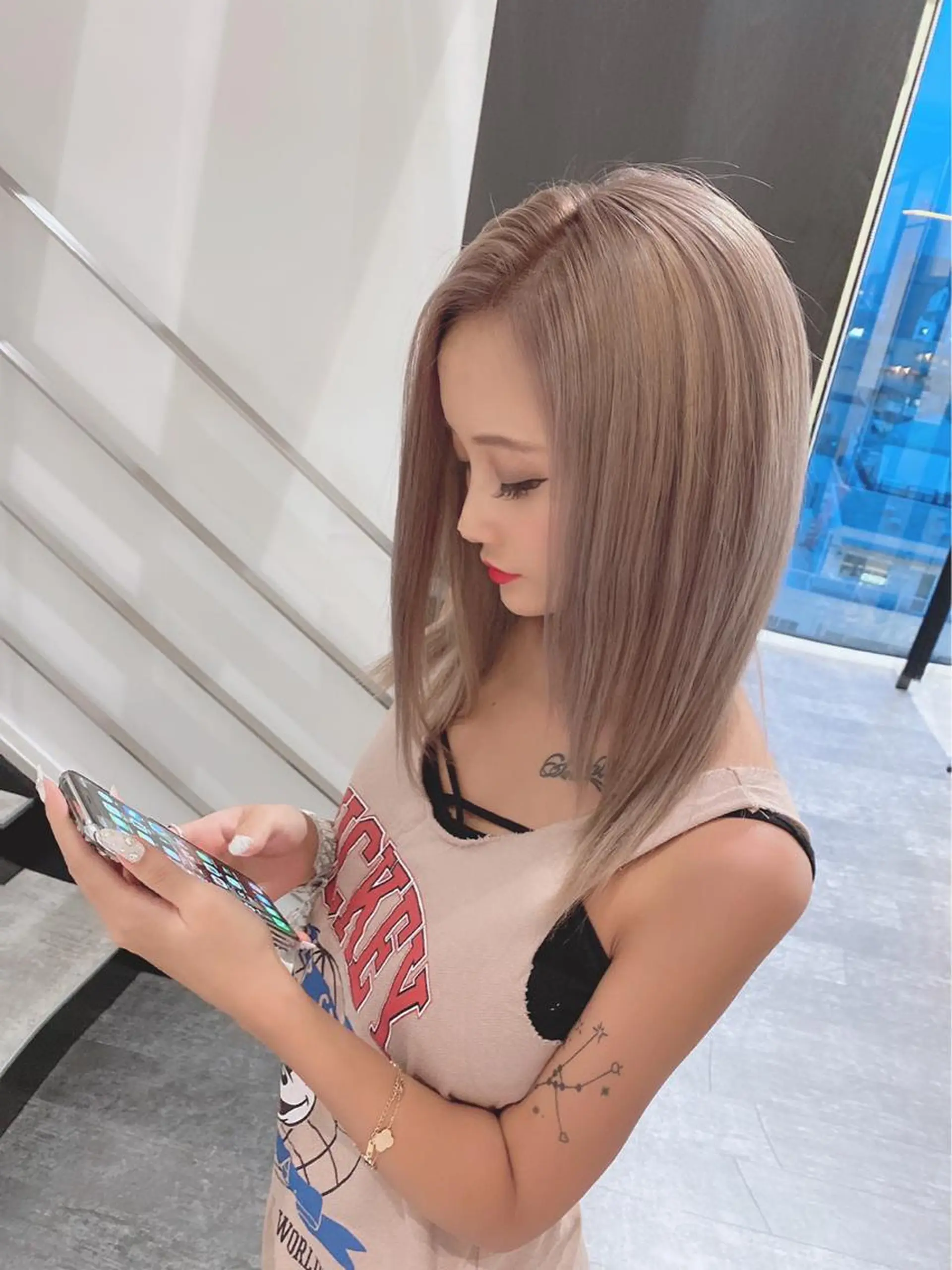 セミロング カラー 【Diar】オーナー アキヨシケンタのヘアスタイル