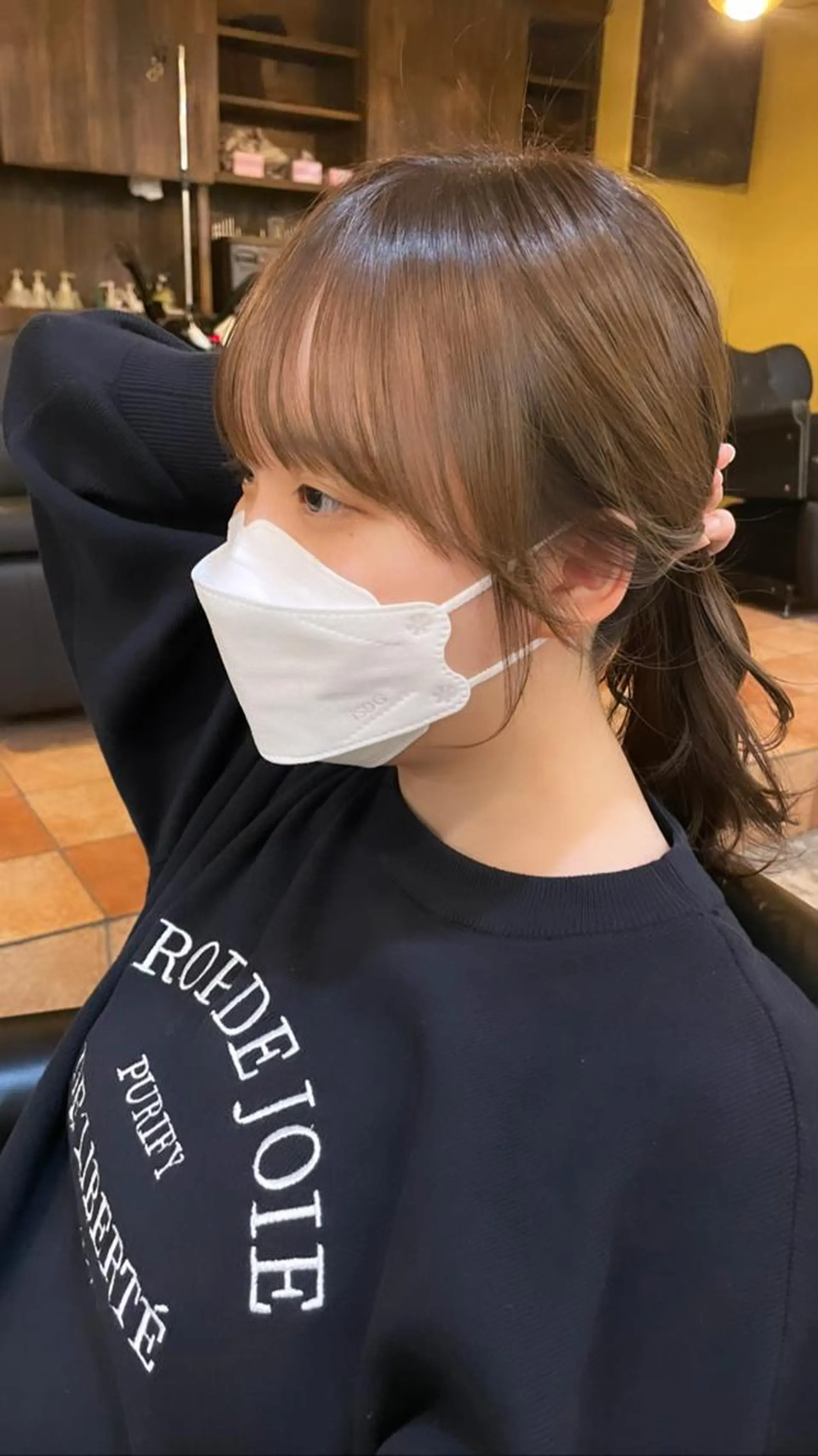 ロング 顔周り/透明感カラー アベ マホのヘアスタイル
