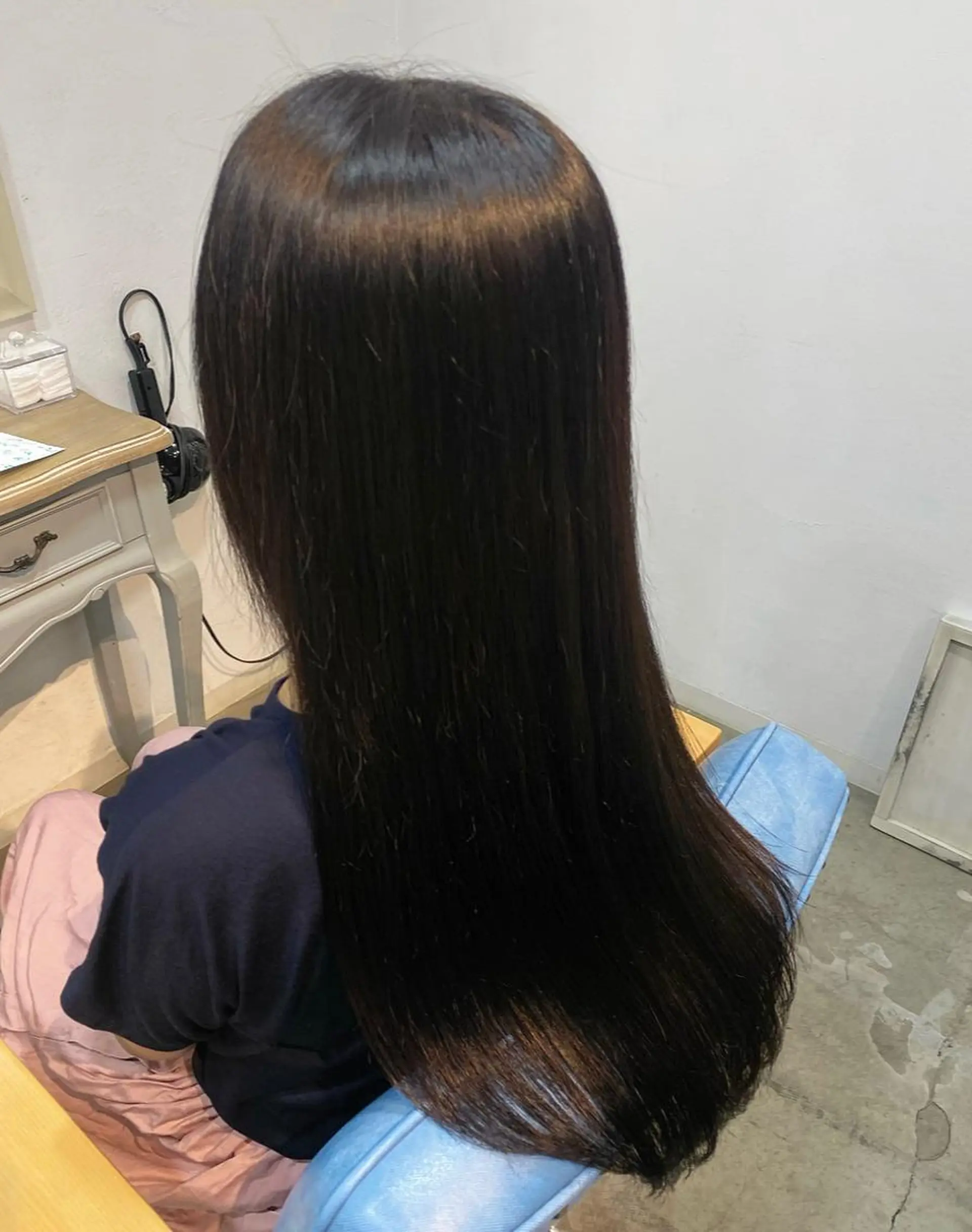 ロング 縮毛矯正 丸山 純奈のヘアスタイル