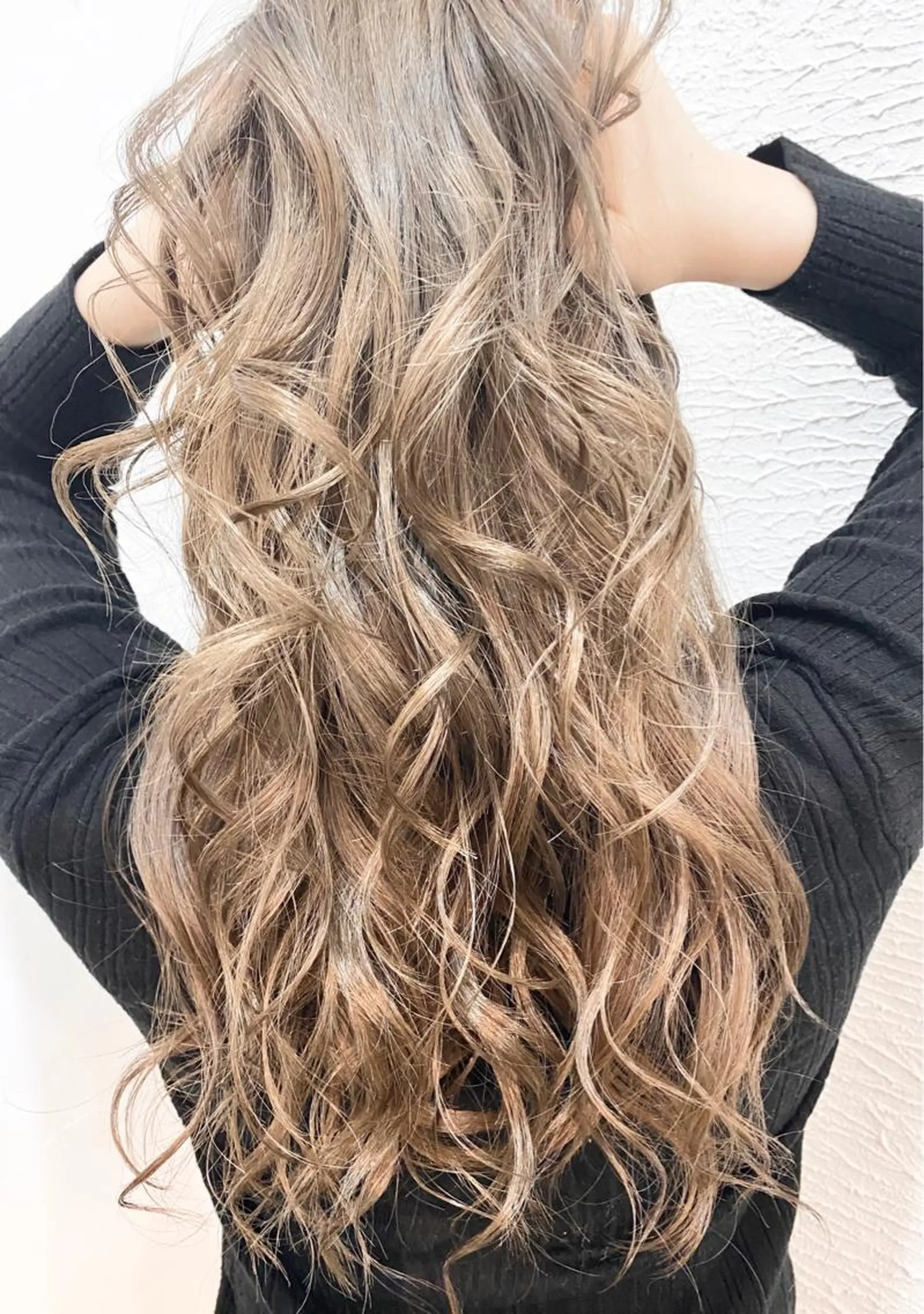 ロング アッシュ 最高峰の技術力☆ 樋口健人のヘアスタイル