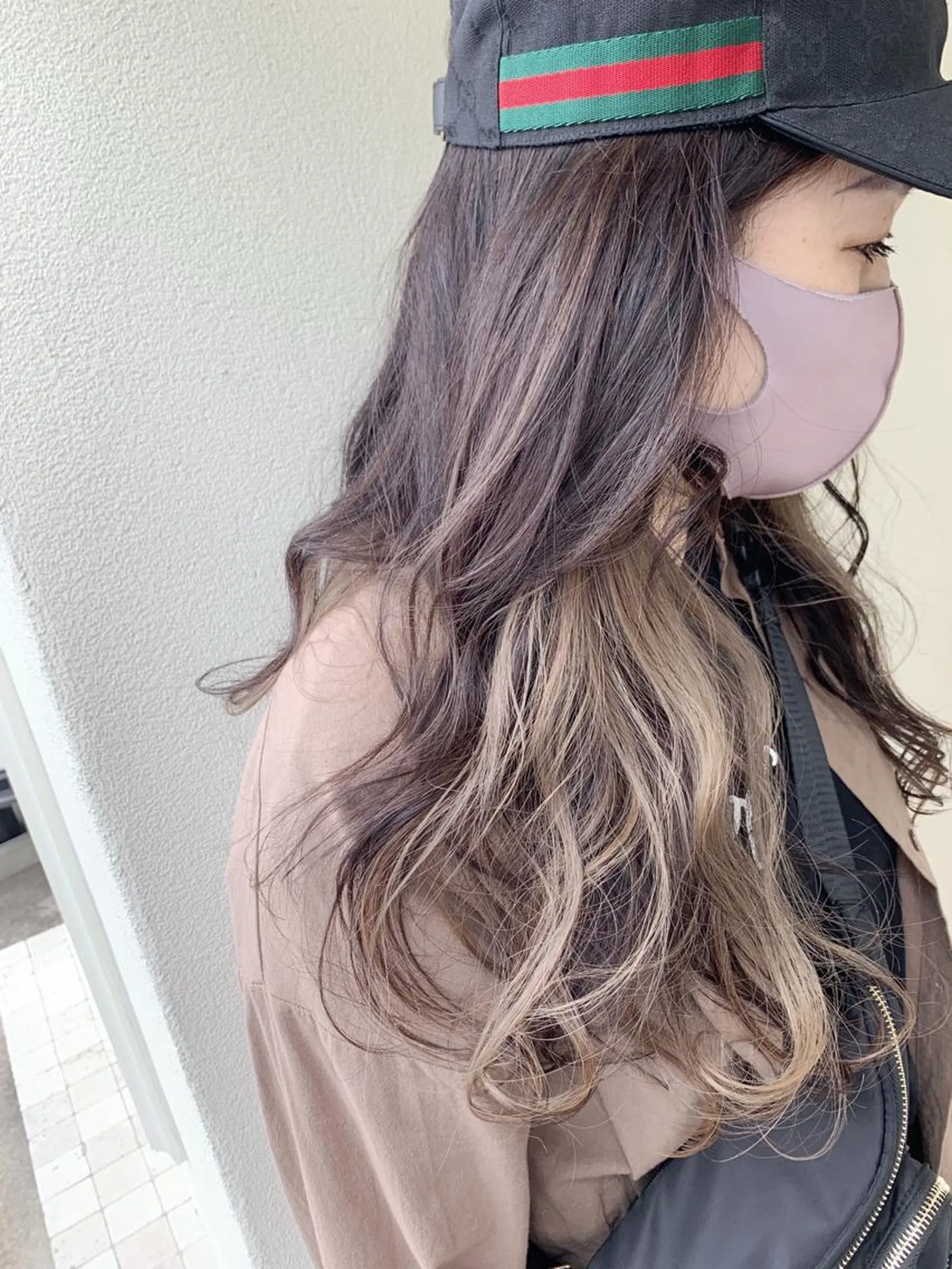 ロング カラー ベージュカラー ブリーチ トリートメント SALOWIN名古屋本山店所属・🍀ナガヤマ ヒデアキ🍀のヘアスタイル
