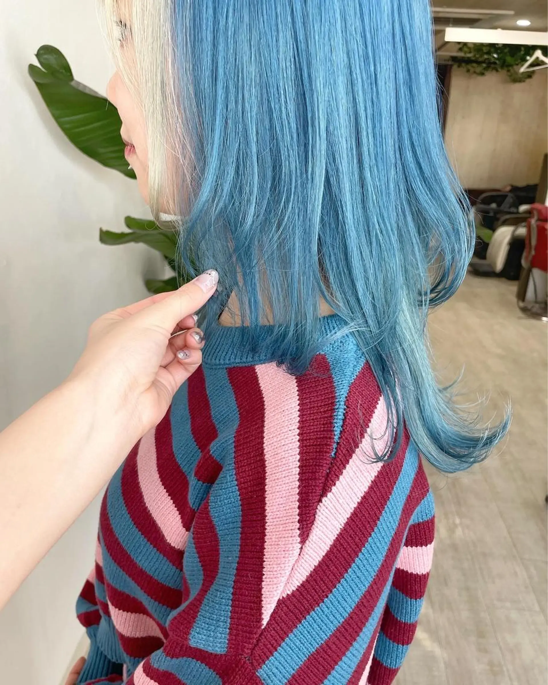 セミロング カラー ブリーチ ヘアカラー force  hair所属・🫧富田 苑実🫧のヘアスタイル