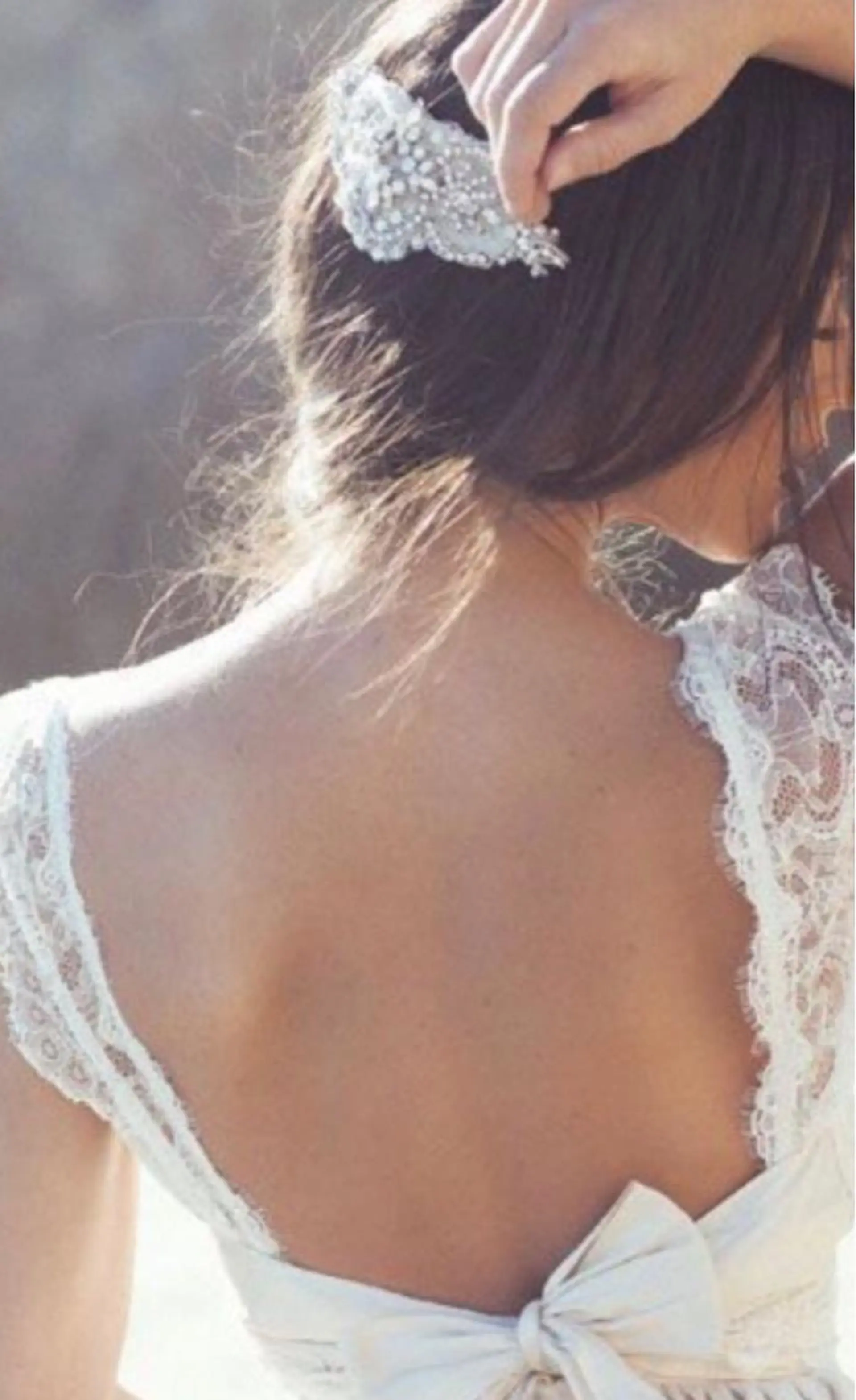 カラー パーマ ヘアアレンジ メンズ キッズ ネイル マツエク・マツパ 銀河 ティンガーラのヘアスタイル