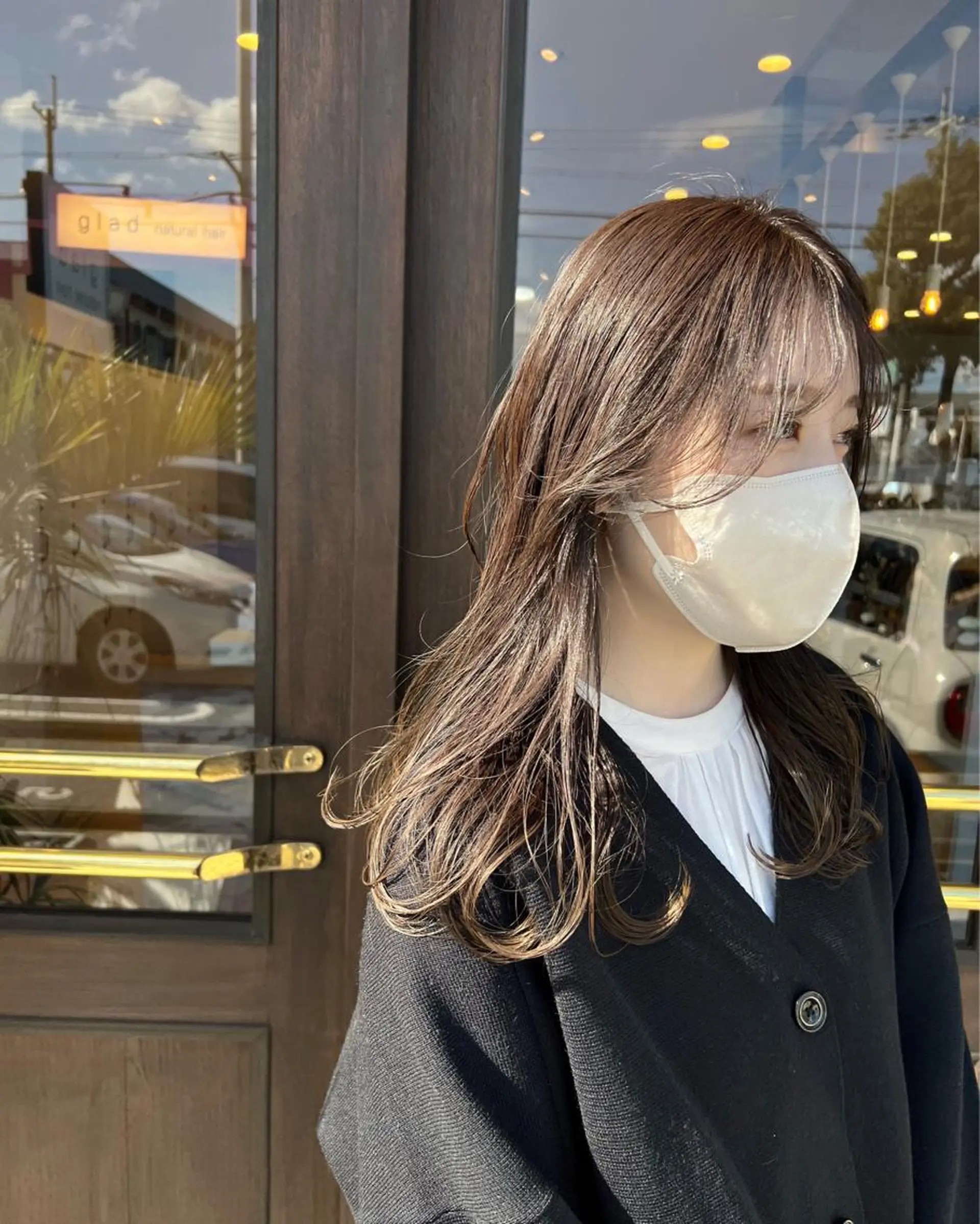 セミロング カット ヘアカラー 河田 海陽のヘアスタイル