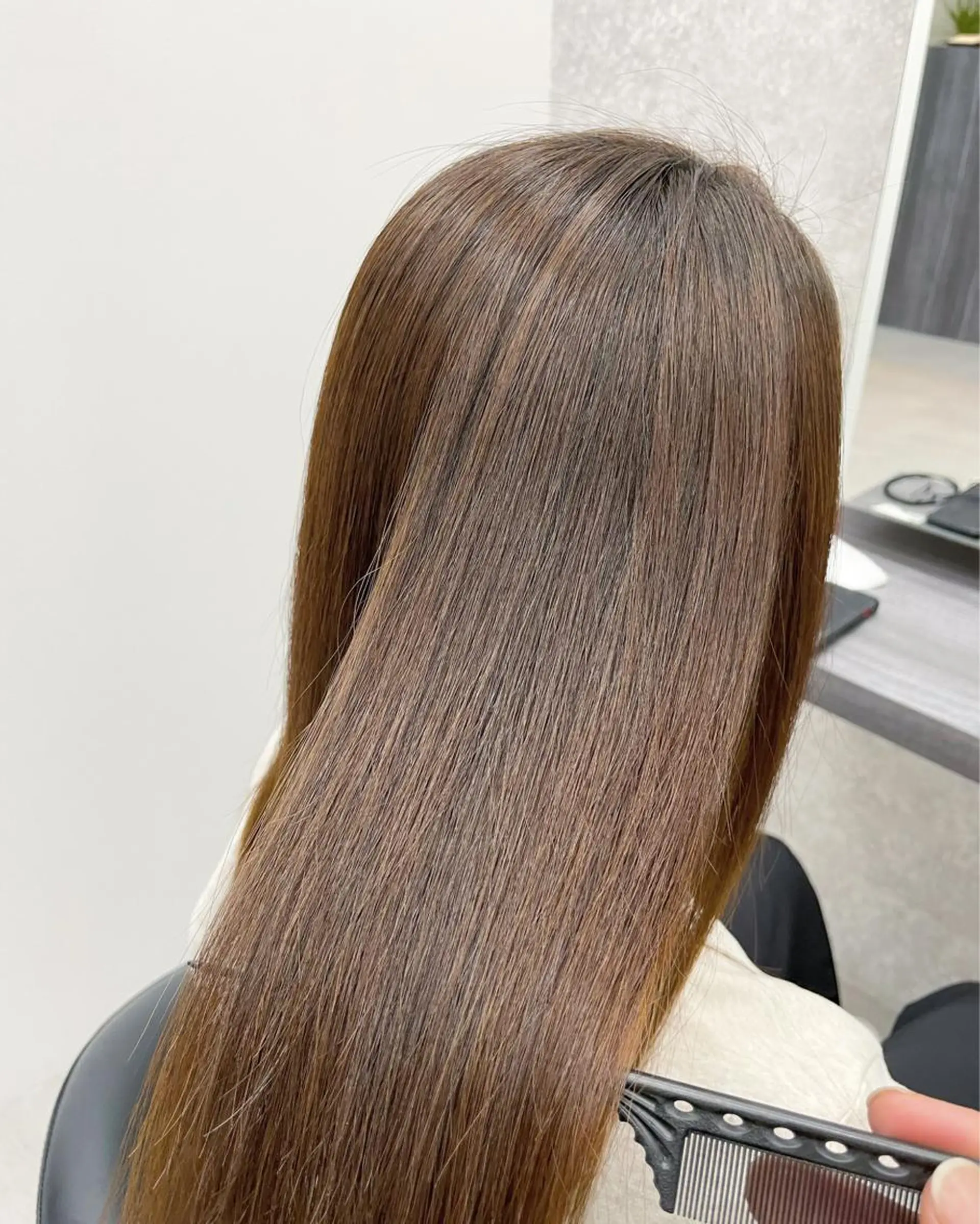 ロング カット 縮毛矯正 トリートメント 佐々木 達也のヘアスタイル