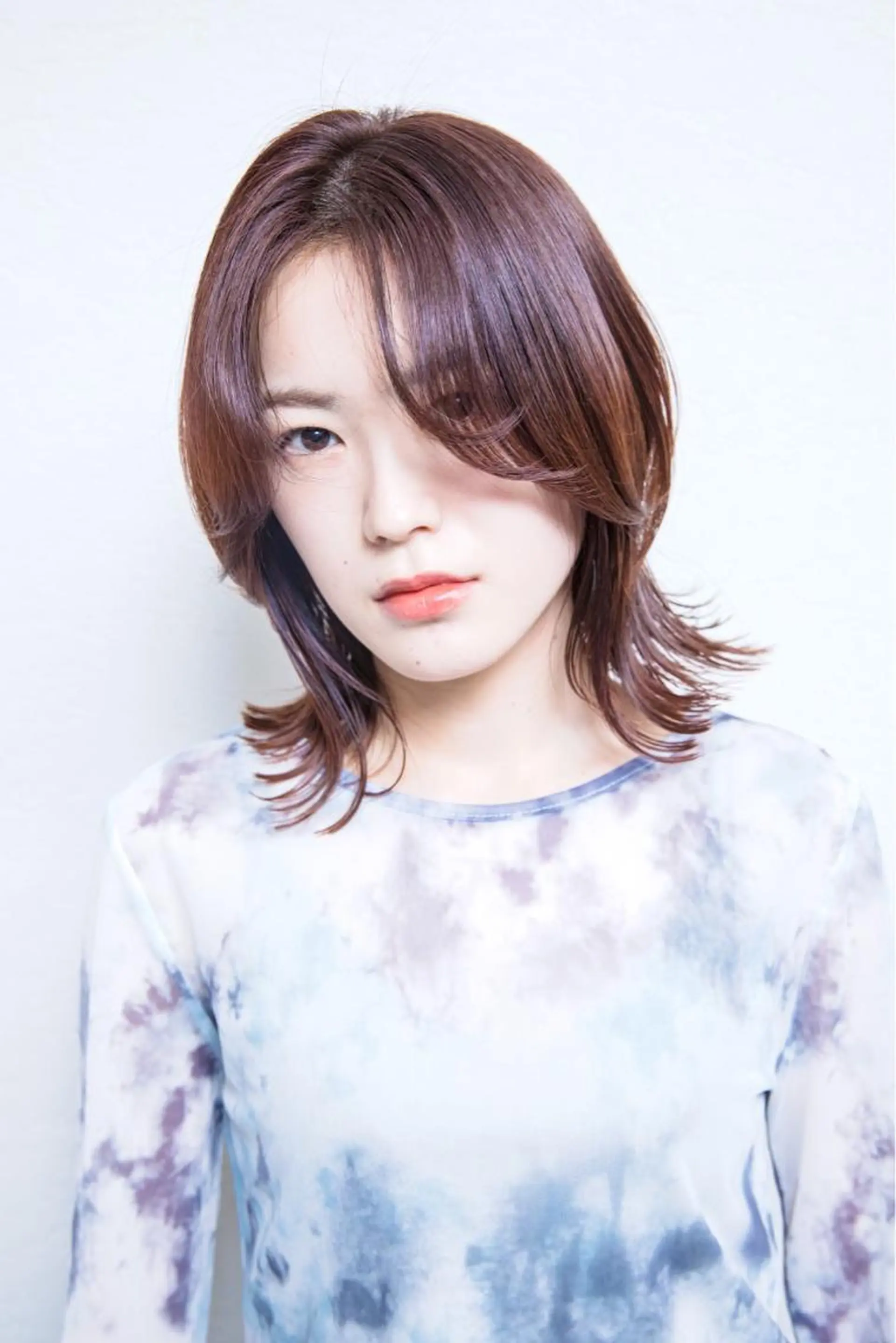 ミディアム カット ヘアカラー トリートメント 大久保 優香のヘアスタイル