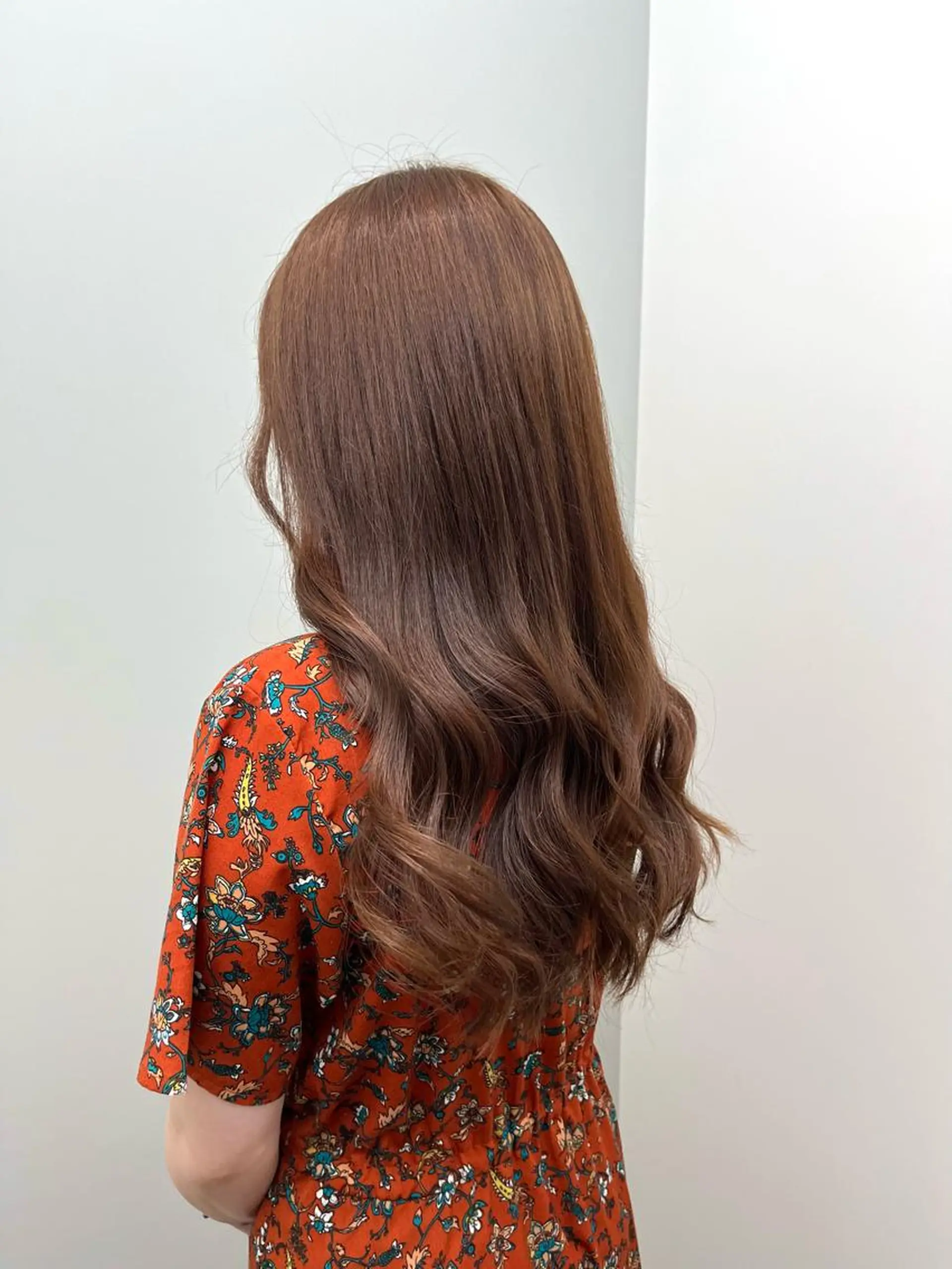 ロング カット ヘアカラー トリートメント 一刀 厚太のヘアスタイル