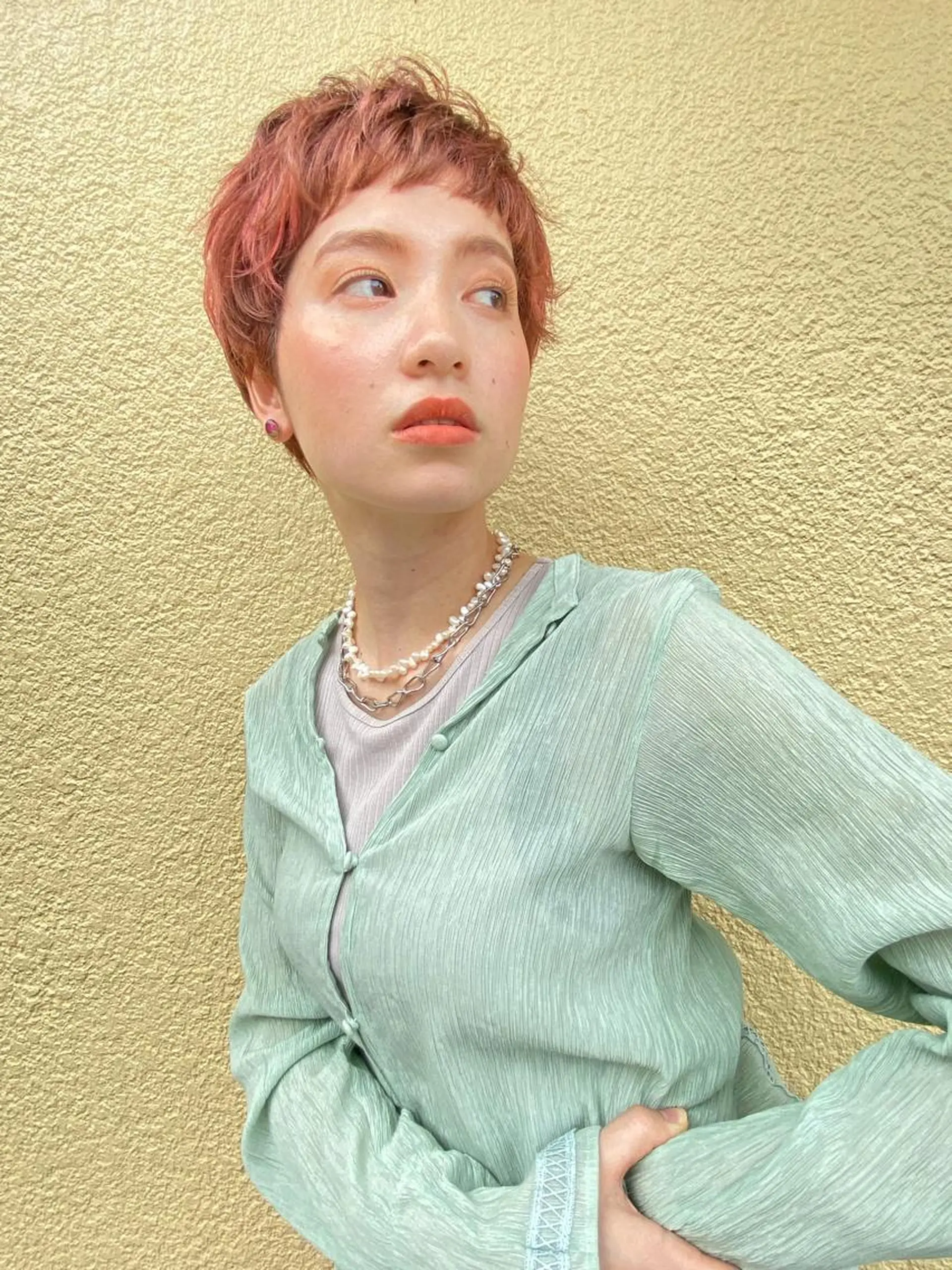 ショート カラー パーマ 透明感カラーブリーチ 🌼シゲモトアヤ🌼のヘアスタイル