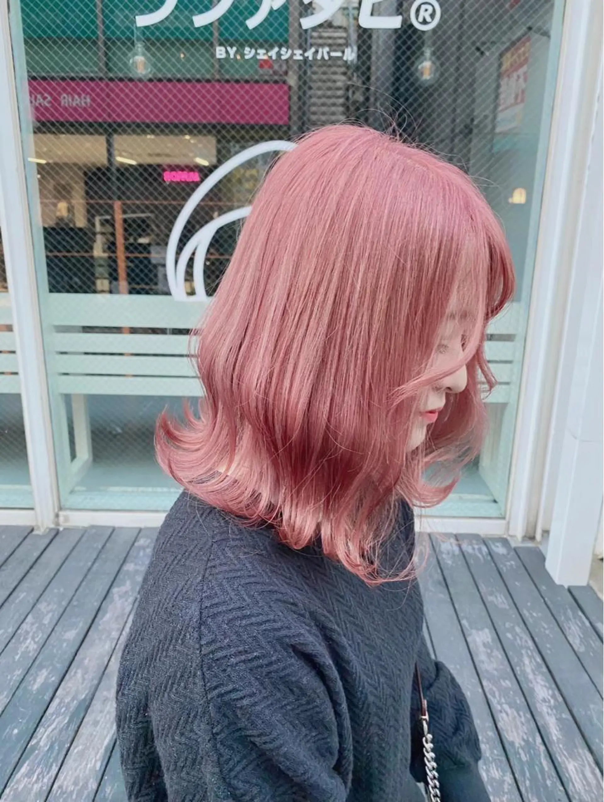 ミディアム カラー 🧸ミルクティー🧸 kousei🧸のヘアスタイル