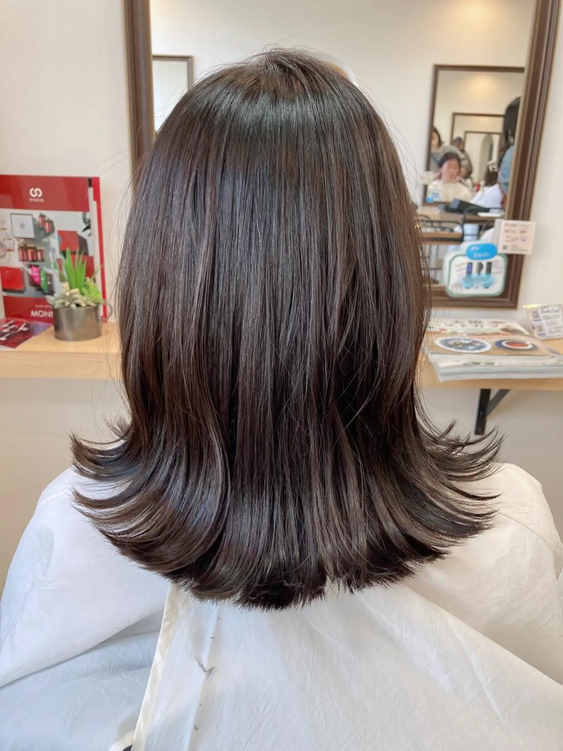 ミディアム カラー グレージュ オーガニックカラー 韓国風ヘア ヘアカラー トリートメント 大野 まゆのヘアスタイル
