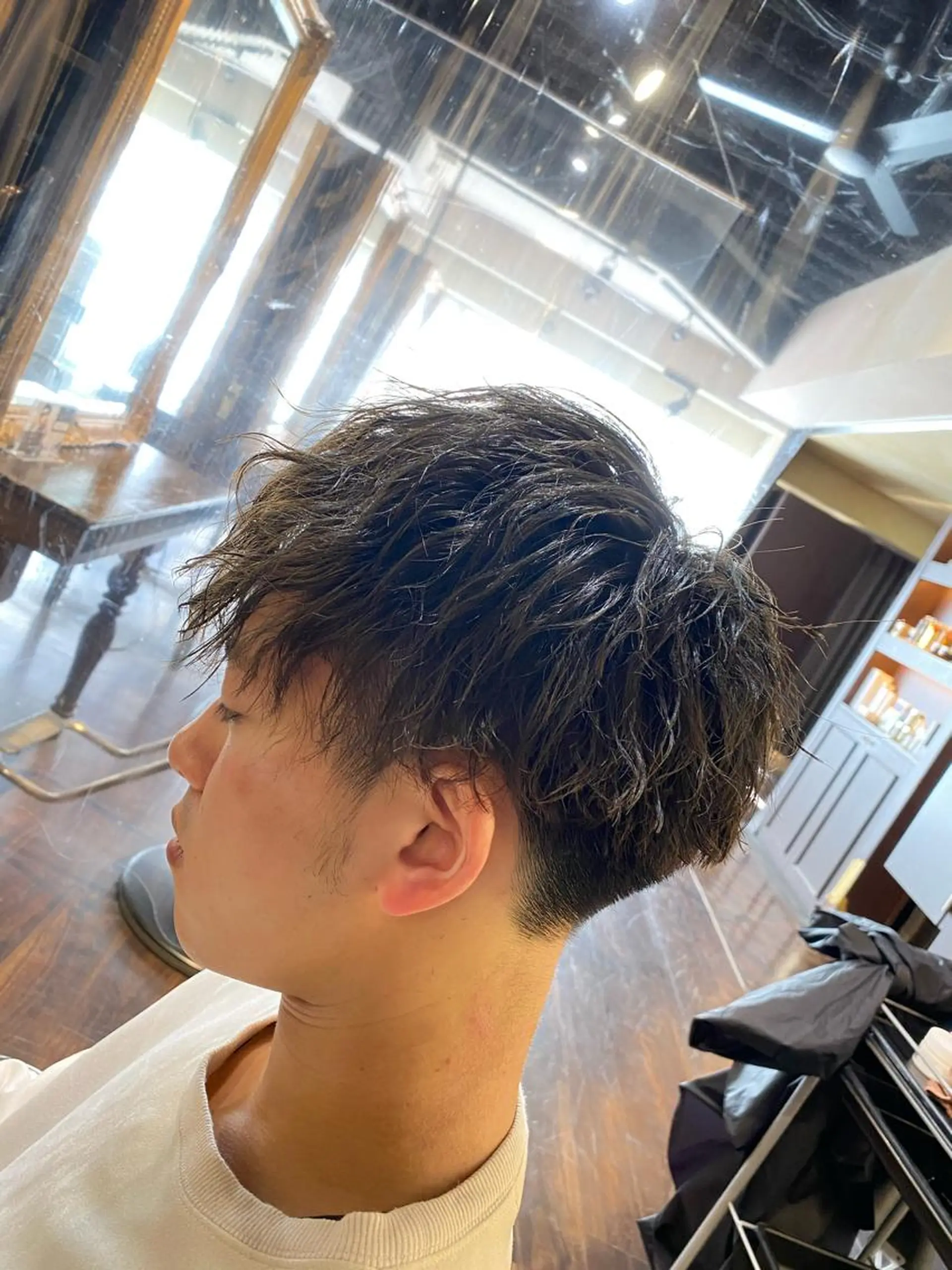 パーマ メンズ メンズパーマ ツイストスパイラルパーマ スパイラルパーマ メンズサロンANDY 御堂筋なんば店所属・大阪メンズヘアのプロ 高橋 直希のヘアスタイル
