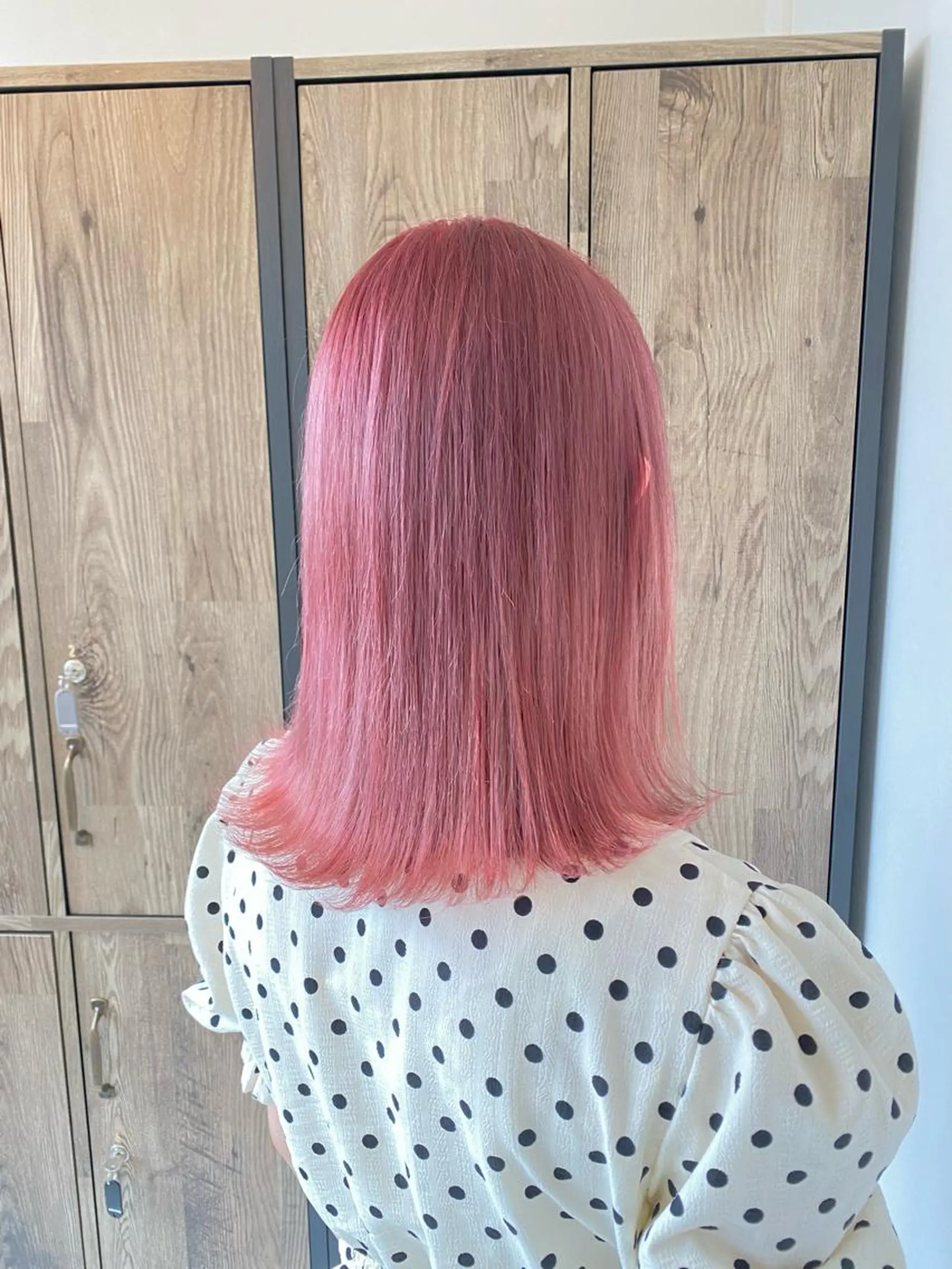 ミディアム カラー ブリーチ トリートメント ヘアカラー 松本 菜那のヘアスタイル