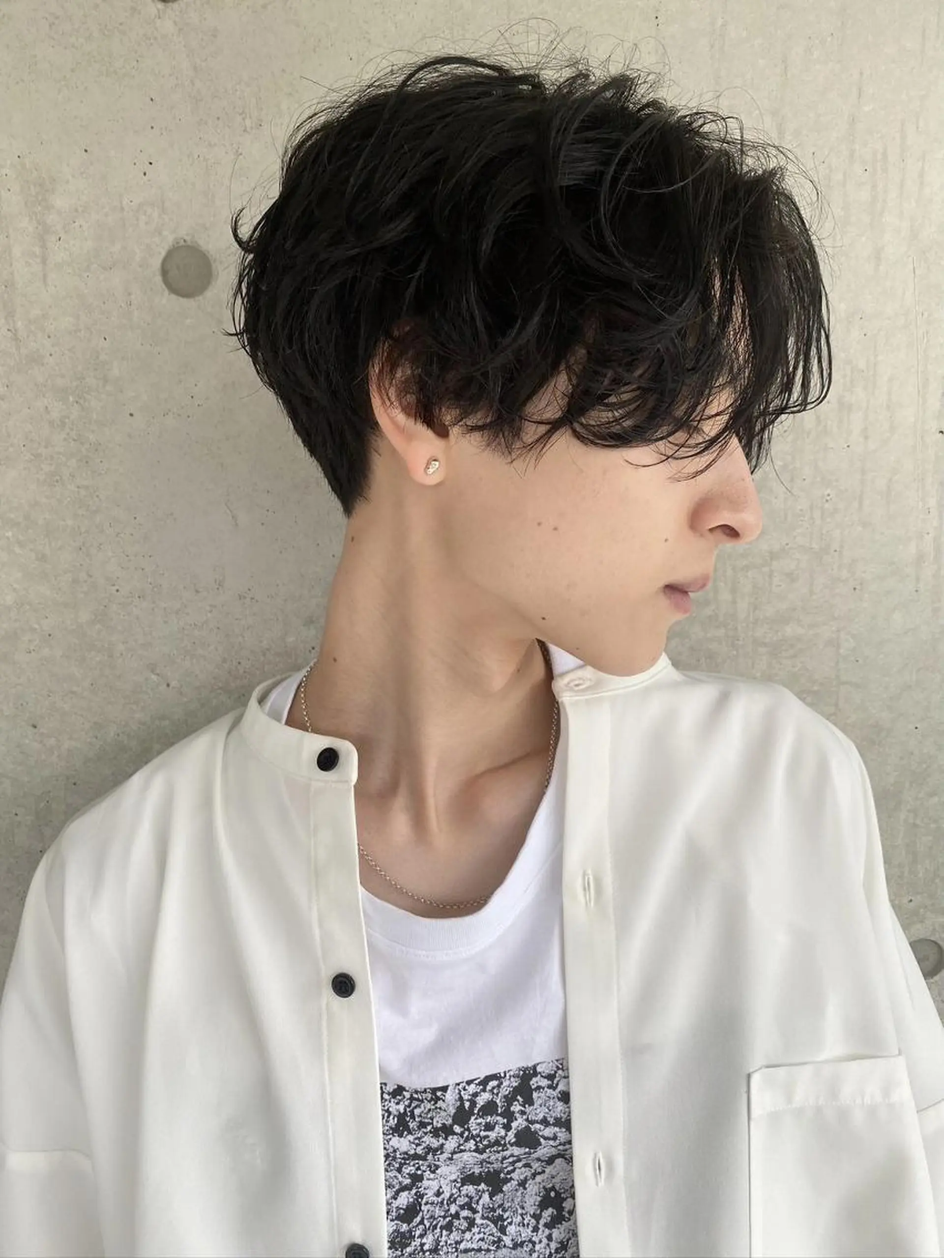 メンズ カット パーマ 波巻きパーマ 朝崎倭斗のヘアスタイル