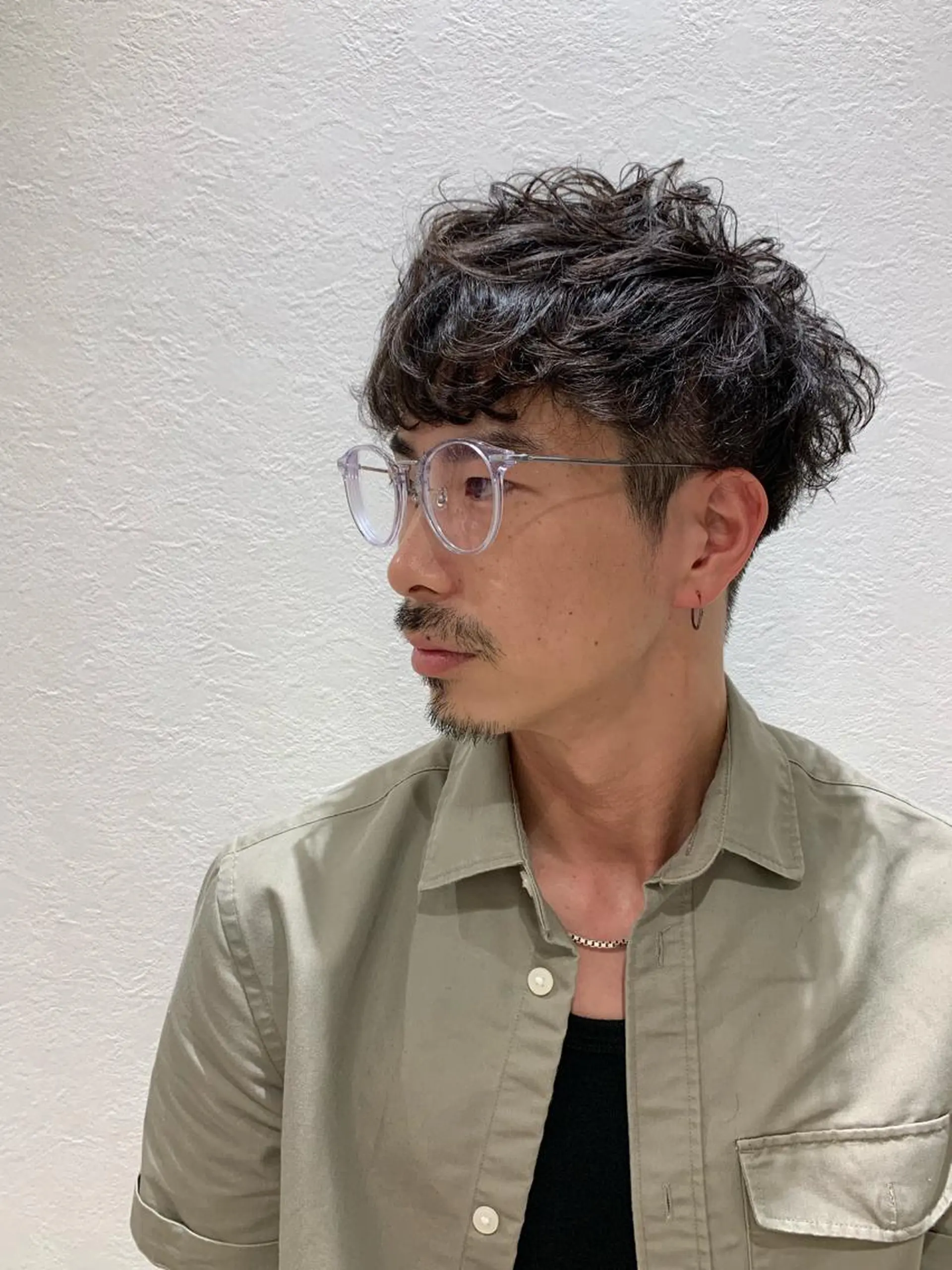 ショート パーマ メンズ マッシュ ショートヘア カット Vir by Brown所属・Vir by  Brownのヘアスタイル