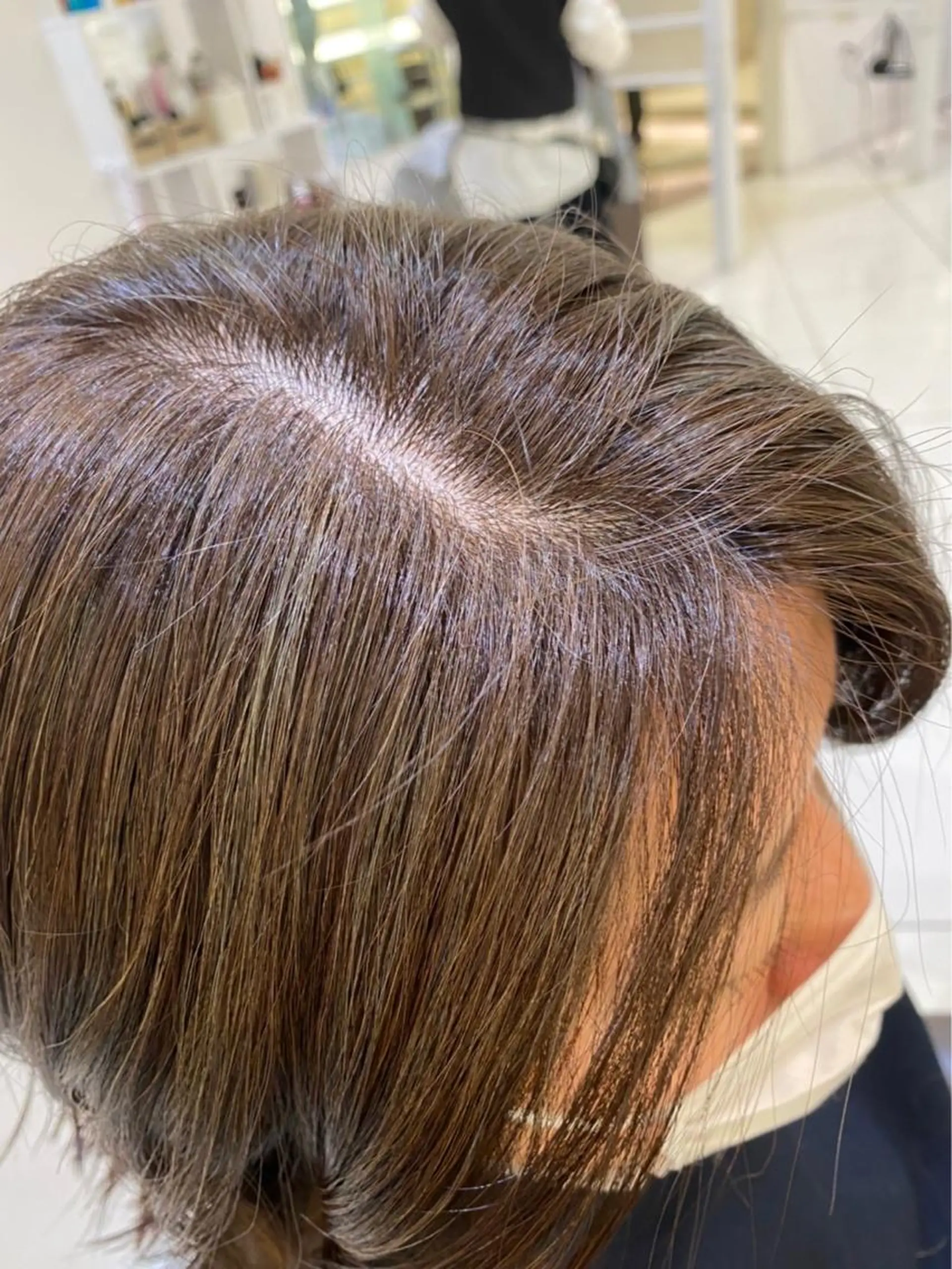 ショート カラー ヘアカラー トリートメント プレイングカラー🤍 細めハイライトのヘアスタイル