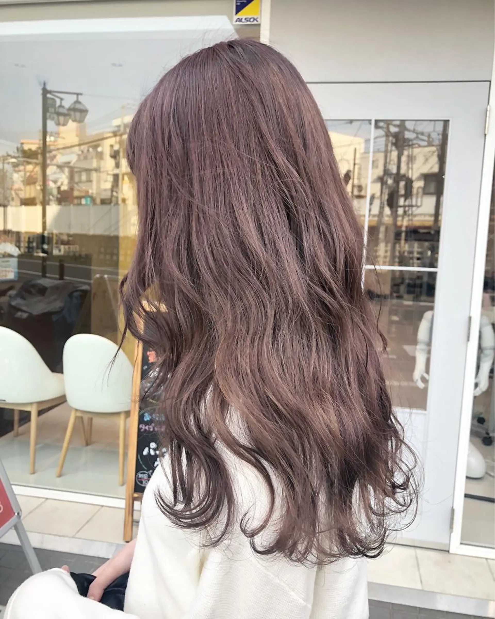 ロング ヘアカラー sano sayakaのヘアスタイル