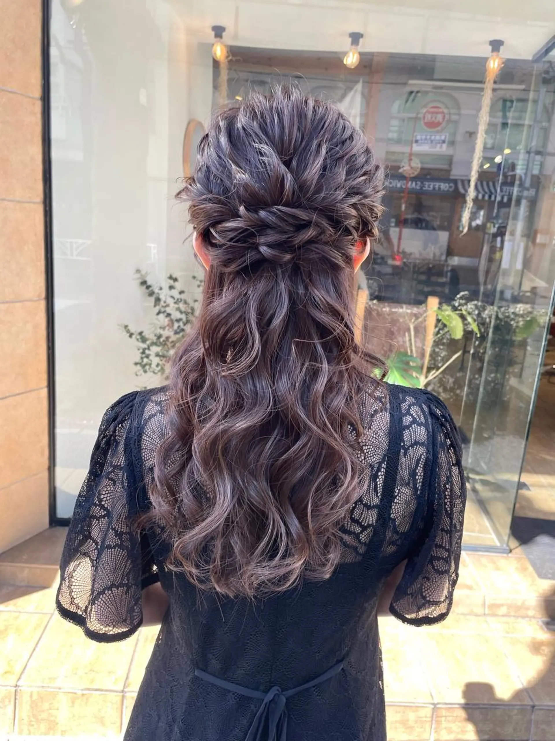 ロング ヘアアレンジ ハーフアップ ヘアセット ヘアアレンジ にいた　かづしげのヘアスタイル
