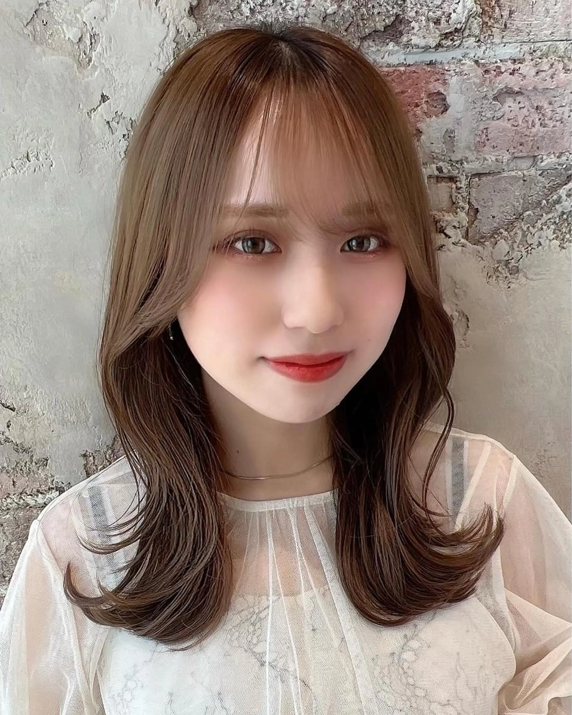 セミロング カラー ベージュカラー ブラウンカラー くびれヘア 髪質改善 縮毛矯正 カット ヘアカラー トリートメント 🧡くびれヘア/前髪 顔周り🧡久原結衣のヘアスタイル
