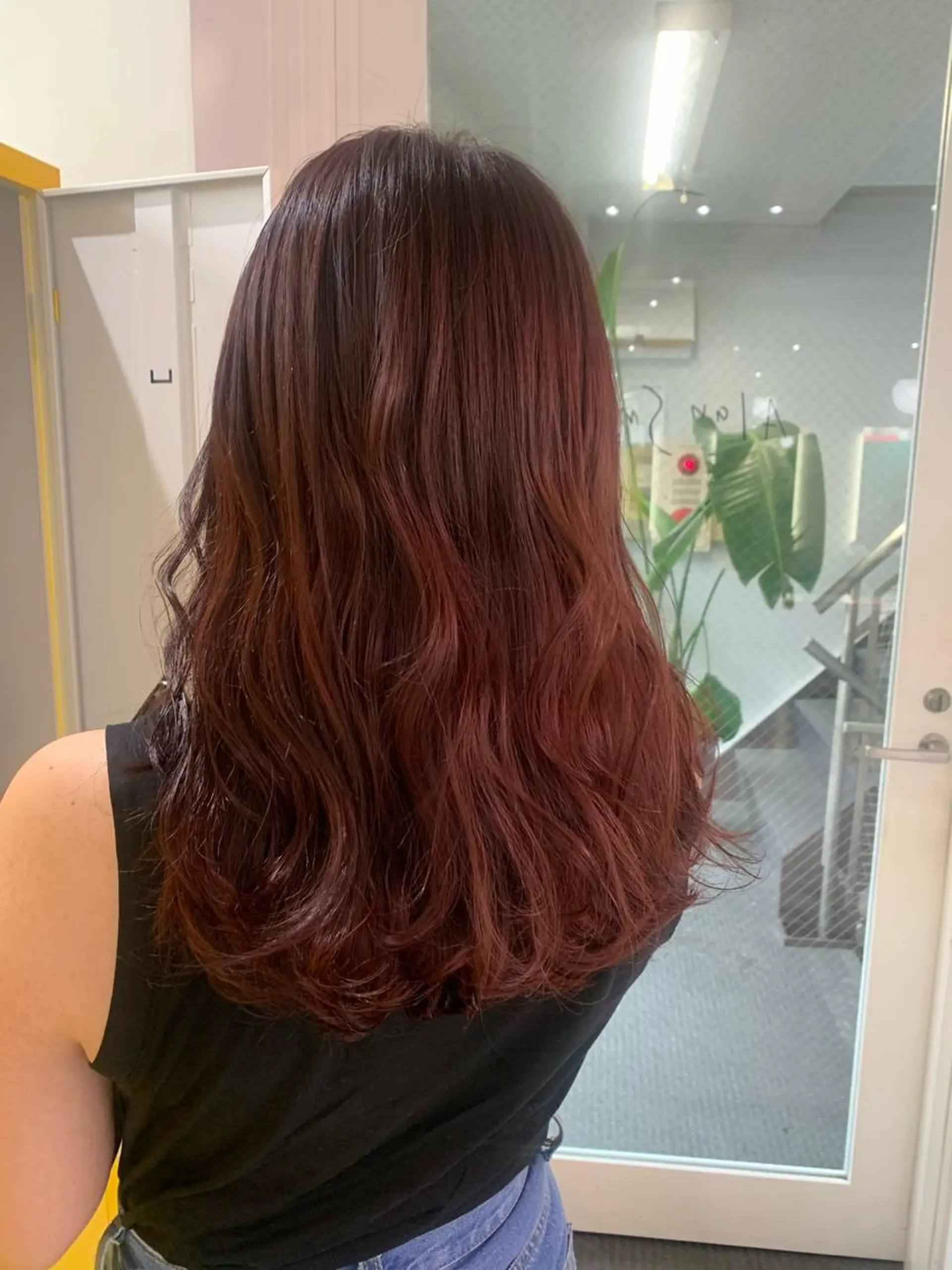 ロング カラー ヘアアレンジ カット ヘアカラー 🧨ブリーチー×ボブ レイヤー💎じゅえるのヘアスタイル
