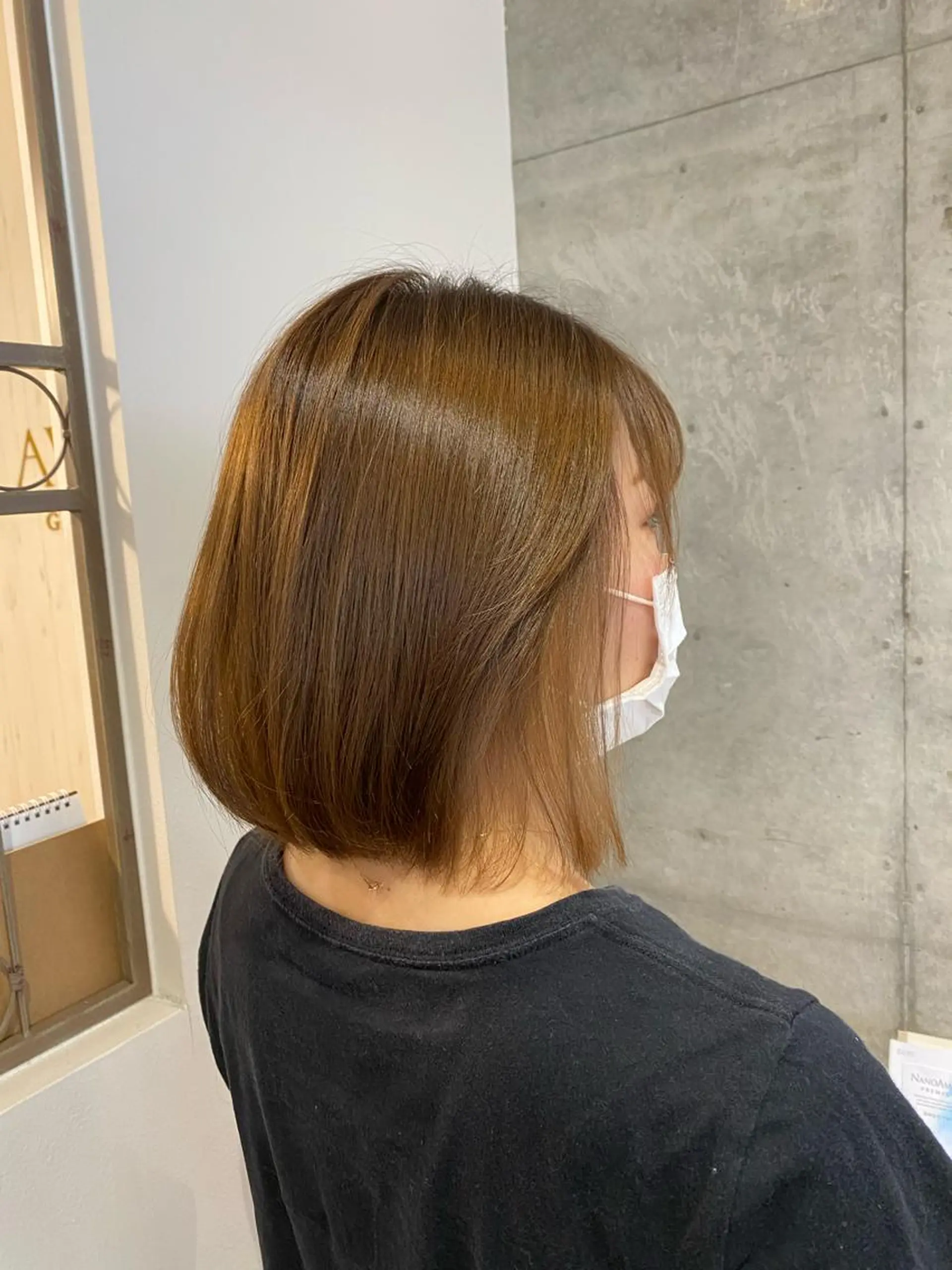 ショート カラー ベージュカラー ブリーチ 齋藤 椋哉のヘアスタイル