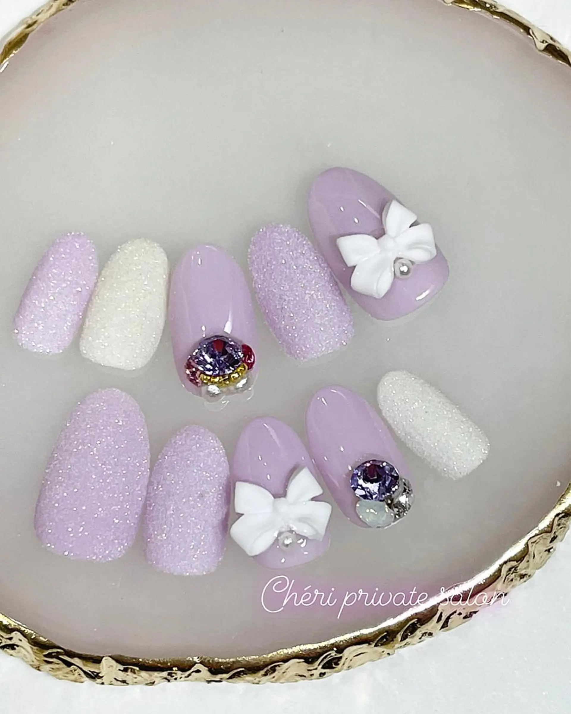 ネイル キラキラネイル リボン ネイルチップ Chérinail 爪のお手入れのネイルデザイン