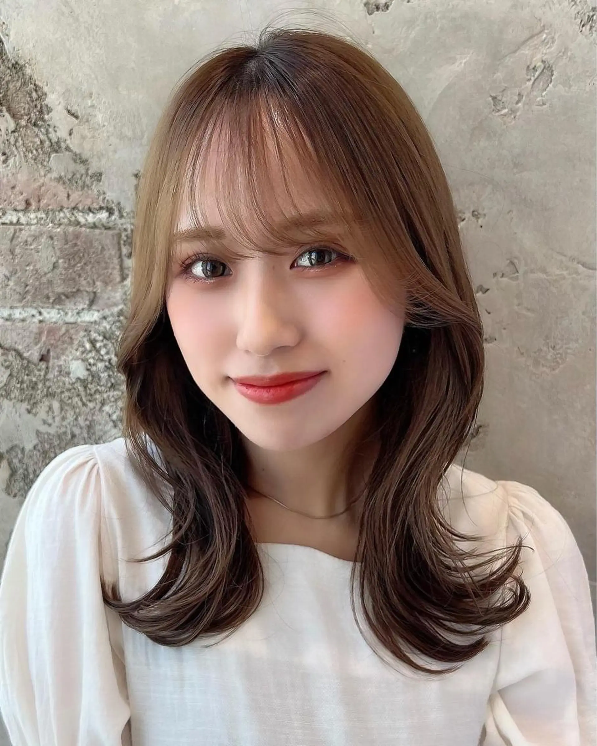 セミロング カラー ベージュカラー ブラウンカラー くびれヘア 髪質改善 縮毛矯正 カット ヘアカラー トリートメント 🧡くびれヘア/前髪 顔周り🧡久原結衣のヘアスタイル