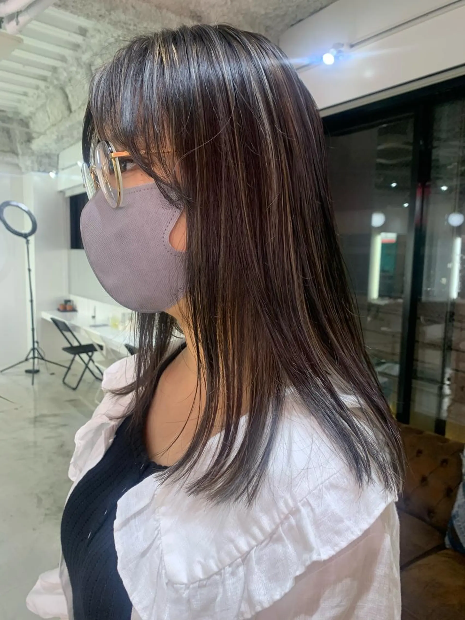セミロング カラー カット ヘアカラー 🧨ブリーチー×ボブ レイヤー💎じゅえるのヘアスタイル