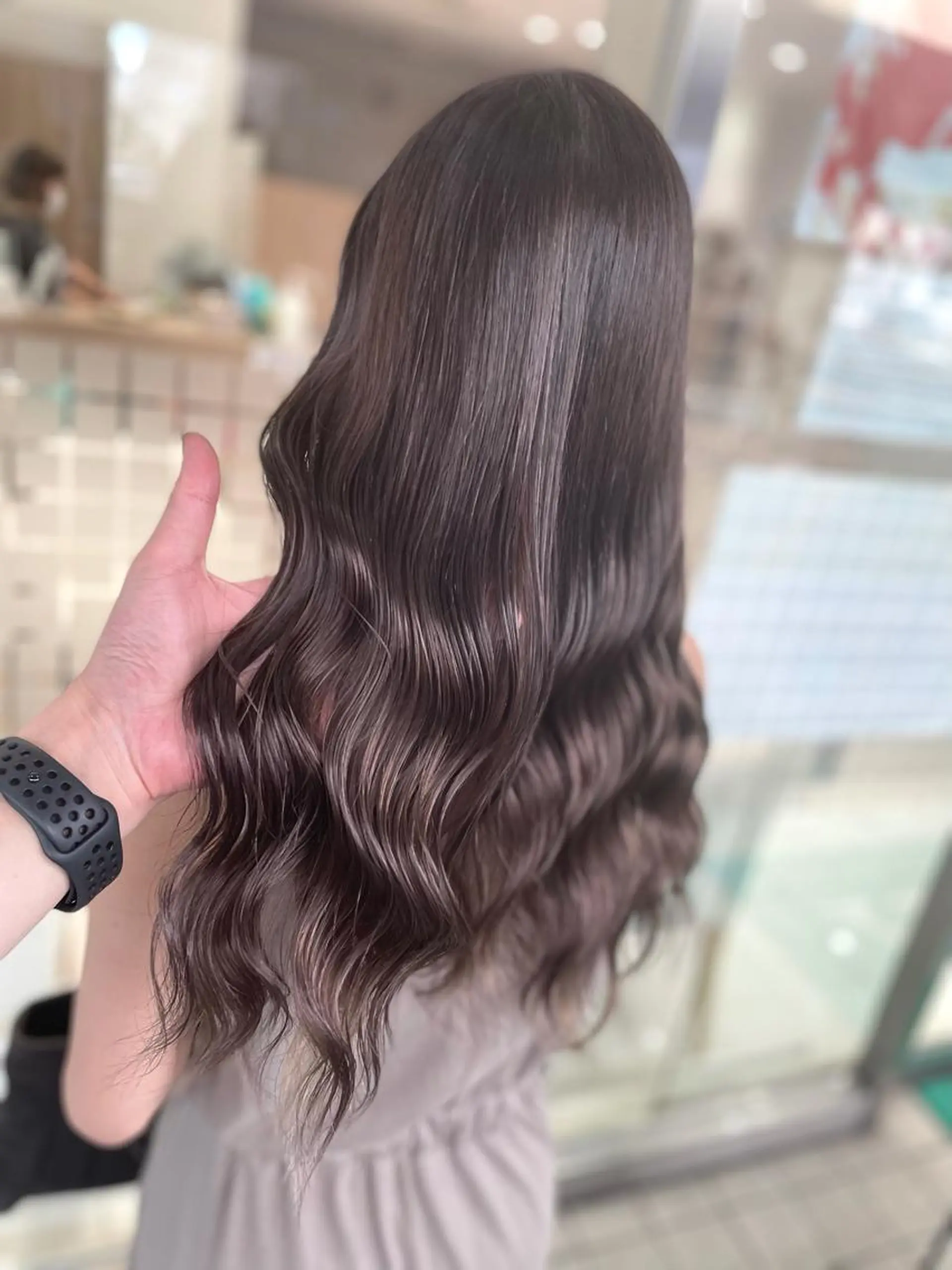 セミロング レイヤーカット カット トリートメント N° jillva ♦️川端裕司♦️のヘアスタイル