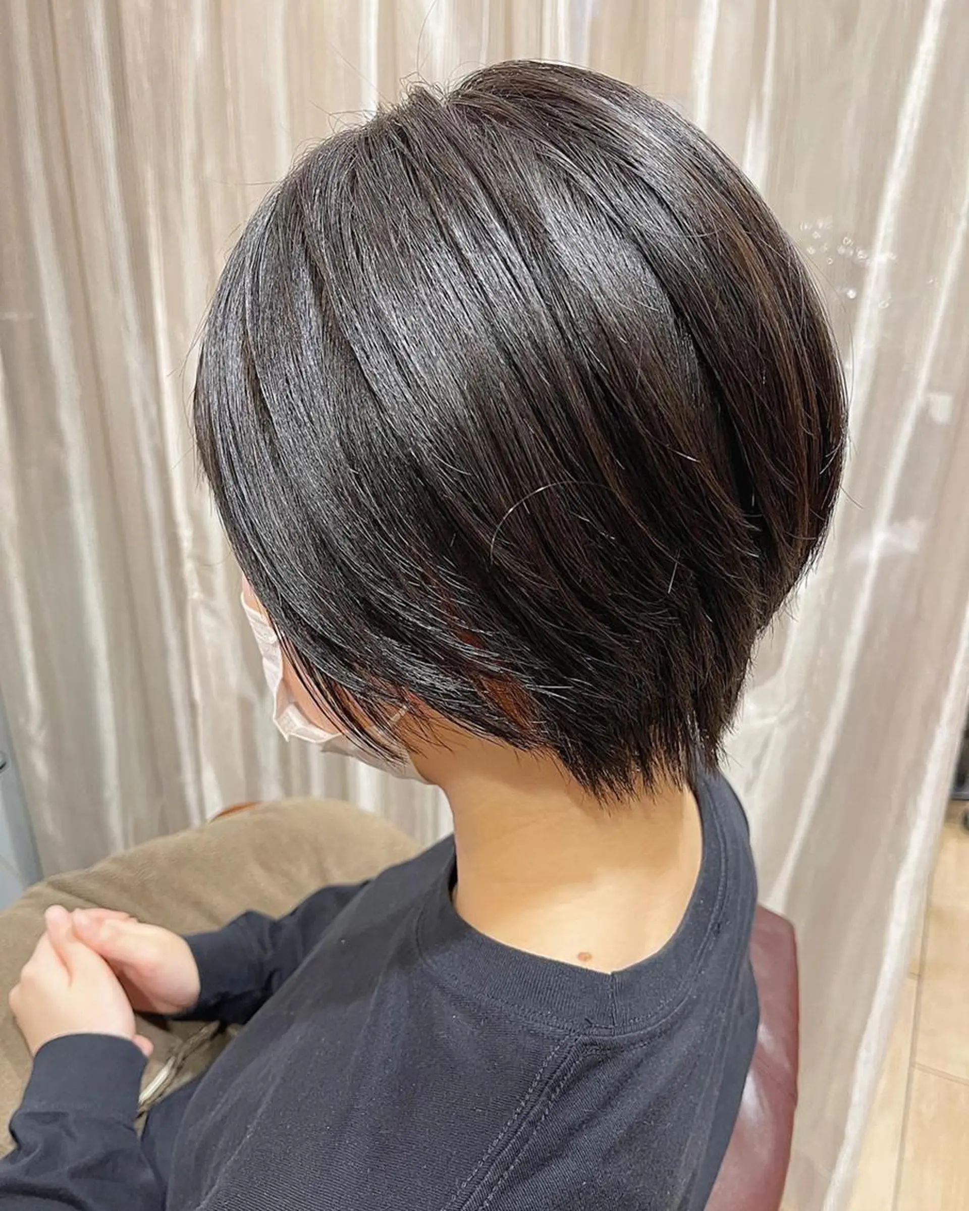 カラー ショートボブ アッシュ バレイヤージュ ミストバング ブリーチ 🫧髪質改善艶カラー _マエダ 🫧のヘアスタイル