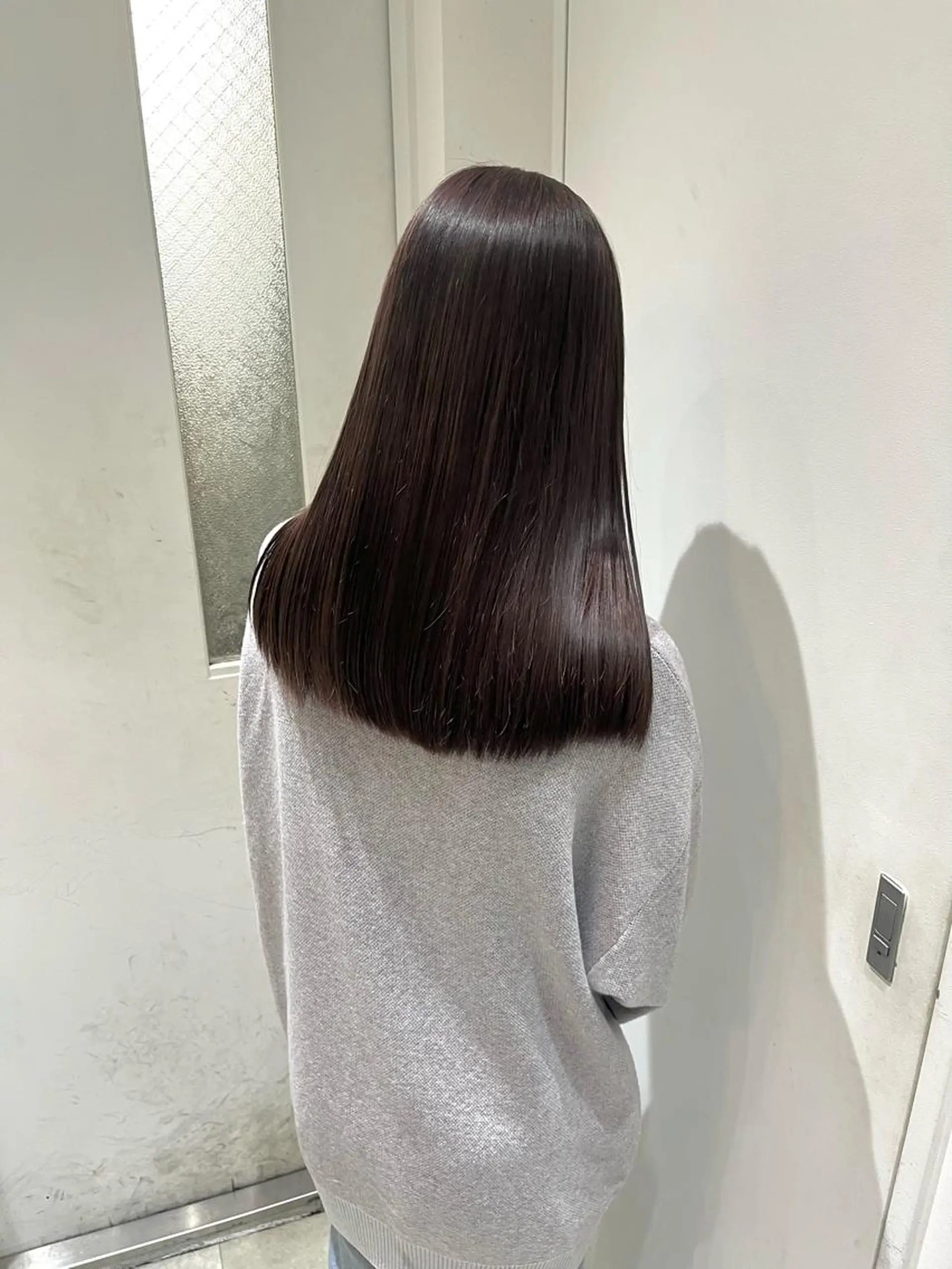 ロング アッシュ 髪質改善 ヨシンモリ 韓国風ヘア トリートメント ヘアカラー 🌈透明感カラー 韓 国ヘアこうたろうのヘアスタイル