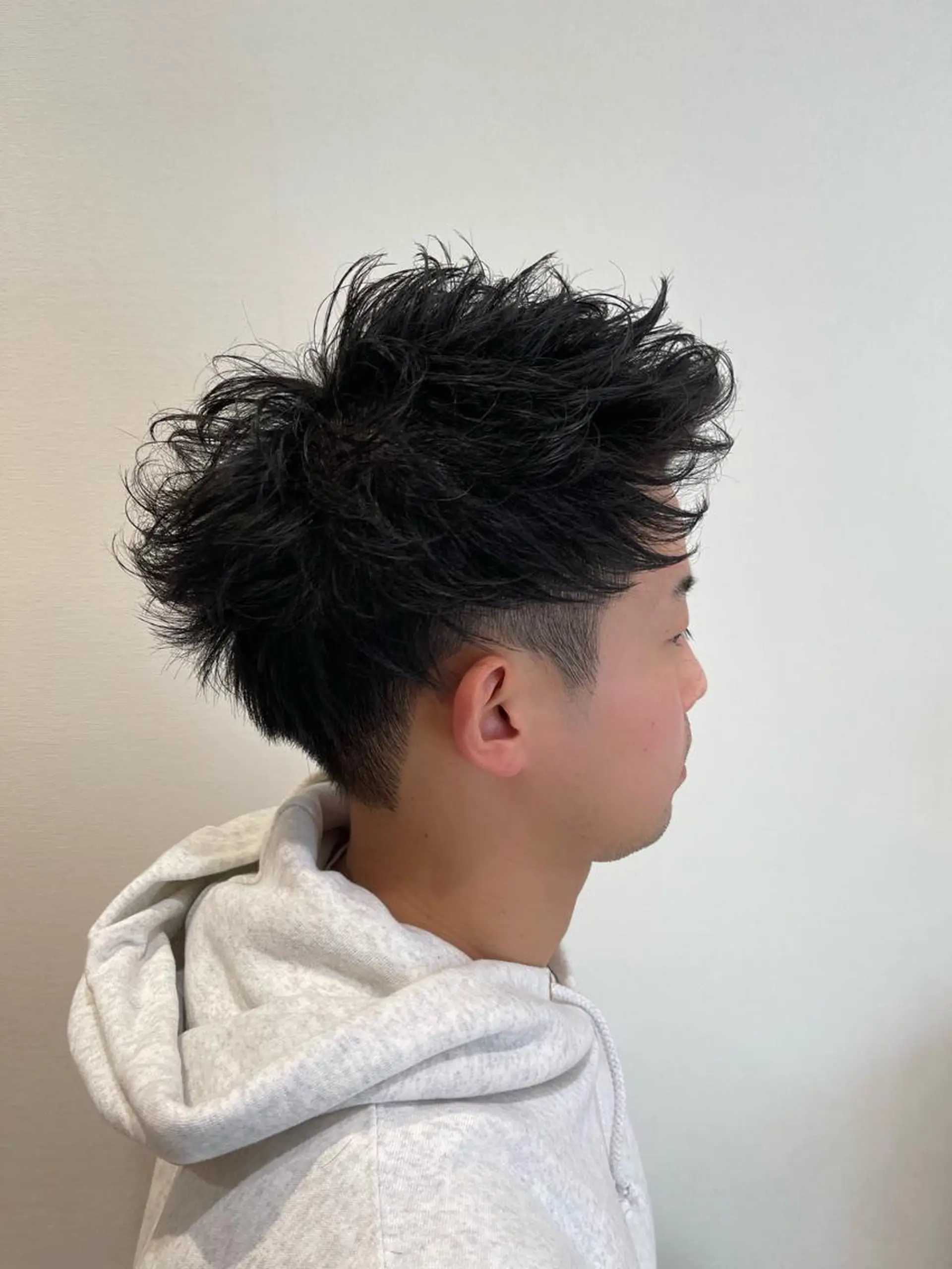 パーマ メンズ ビジネス フェードカット メンズパーマ 学生（メンズ向け） スキンフェード カット パーマ 🍀艶髪.美髪🍀 岡部恒輝のヘアスタイル