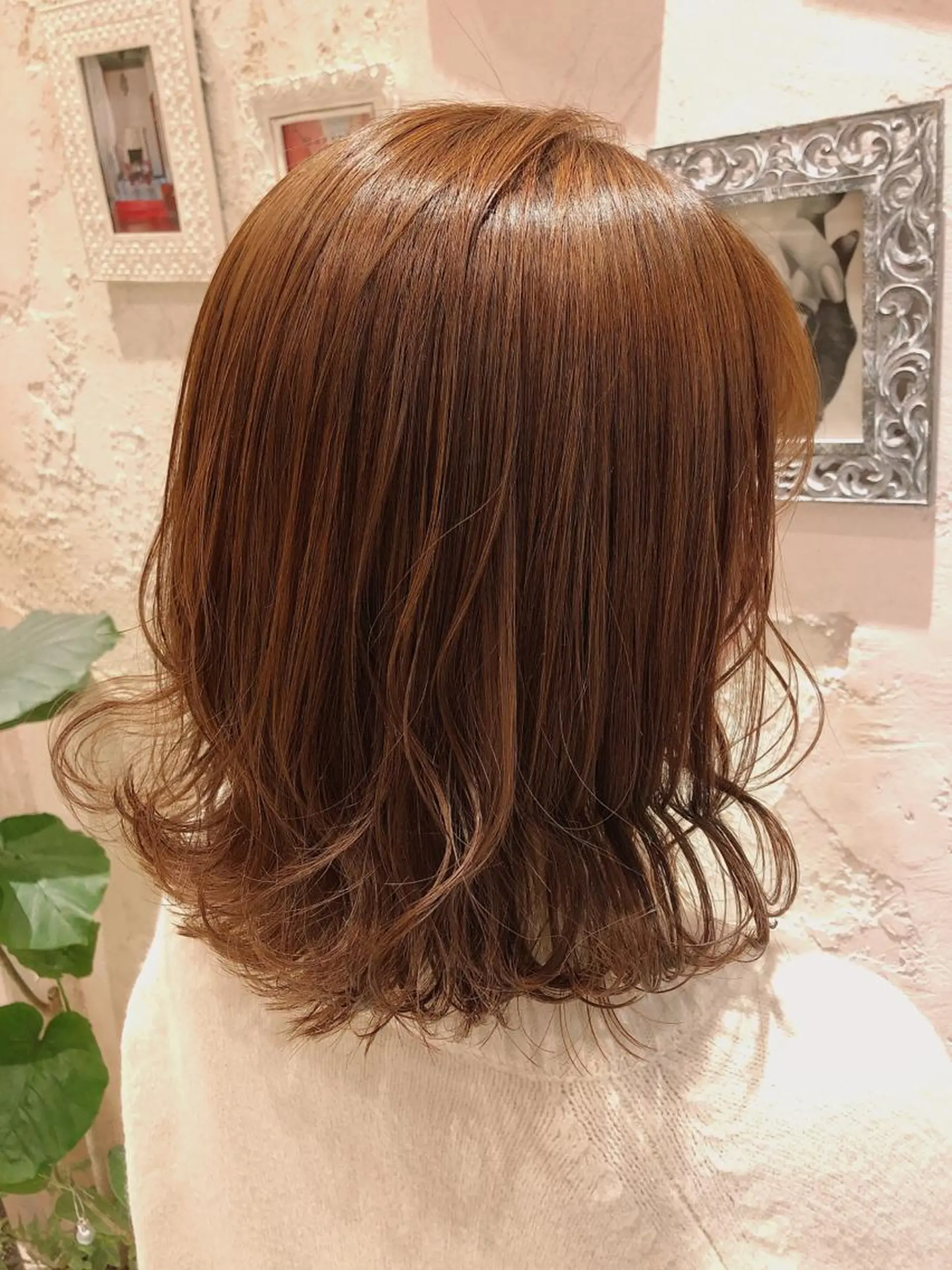 ミディアム カット ヘアカラー トリートメント 代表山口ひな 髪質改善のプロのヘアスタイル