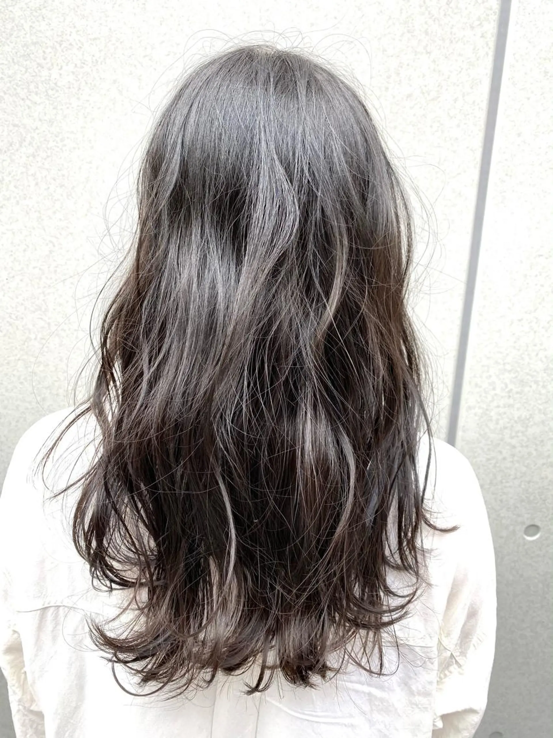 ロング カラー ブルーカラー カット ヘアカラー トリートメント SUNTOWN所属・KEN KENのヘアスタイル