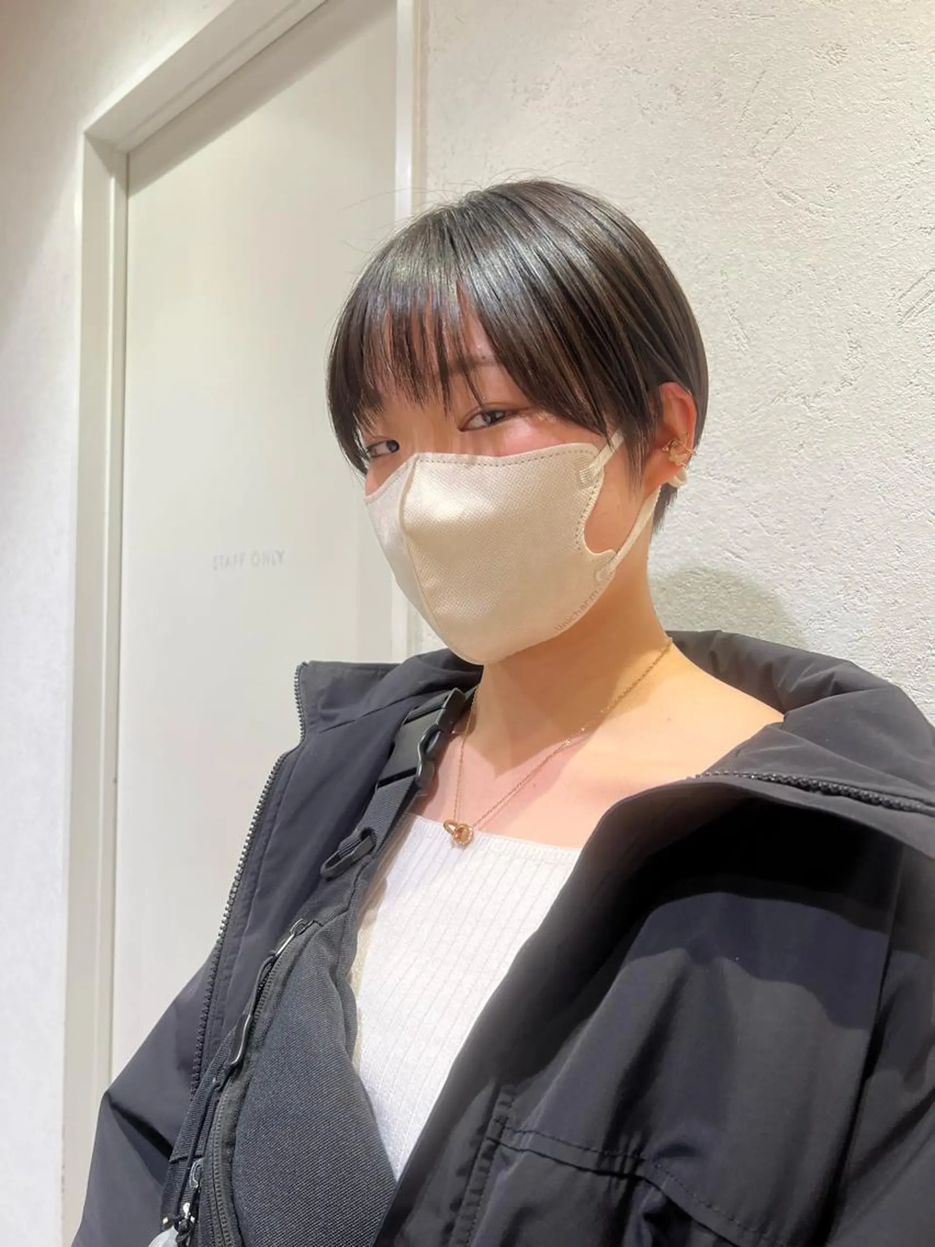 ショート ハンサムショート ショートヘア Oasisgarden所属・レイヤー/ブリーチ MOMOのヘアスタイル