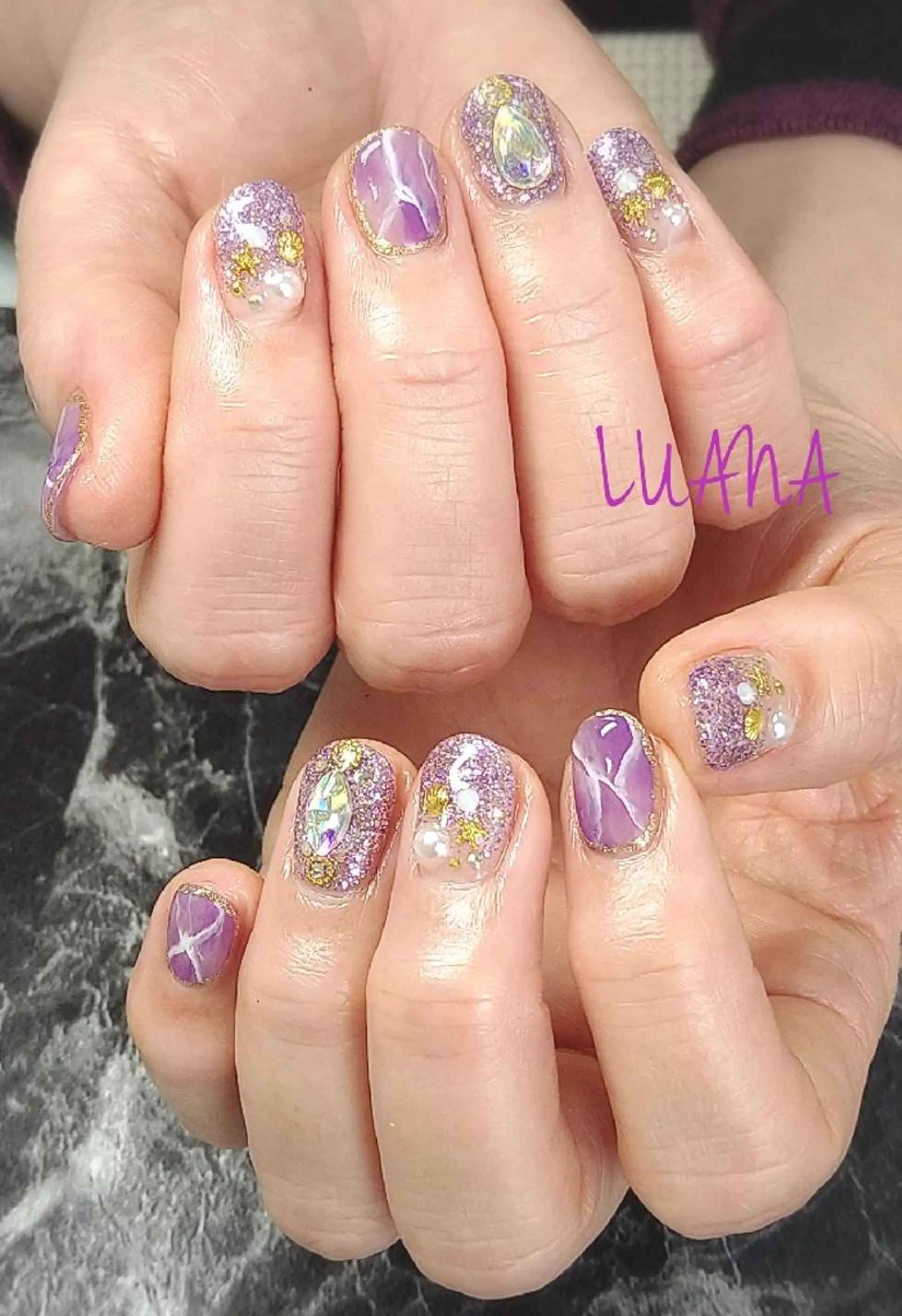 ネイル ハンドネイル LUANA  TAKAHASHIのネイルデザイン